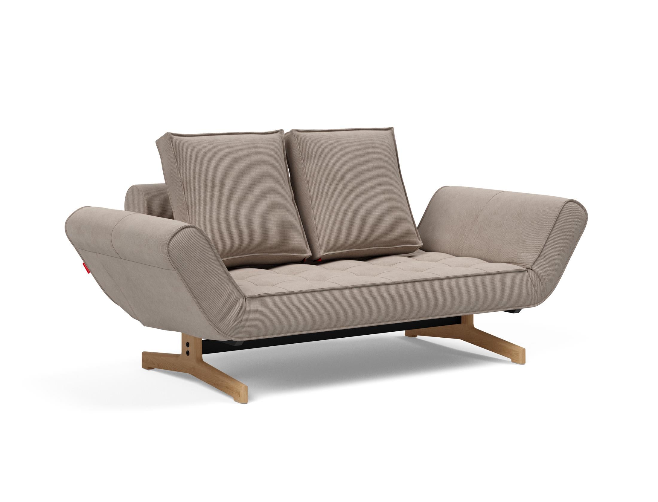 Entdecken Sie das Ghia Klappsofa 80 Eiche von Innovation Living – stilvolles Design trifft auf praktische Flexibilität für Ihr Zuhause.