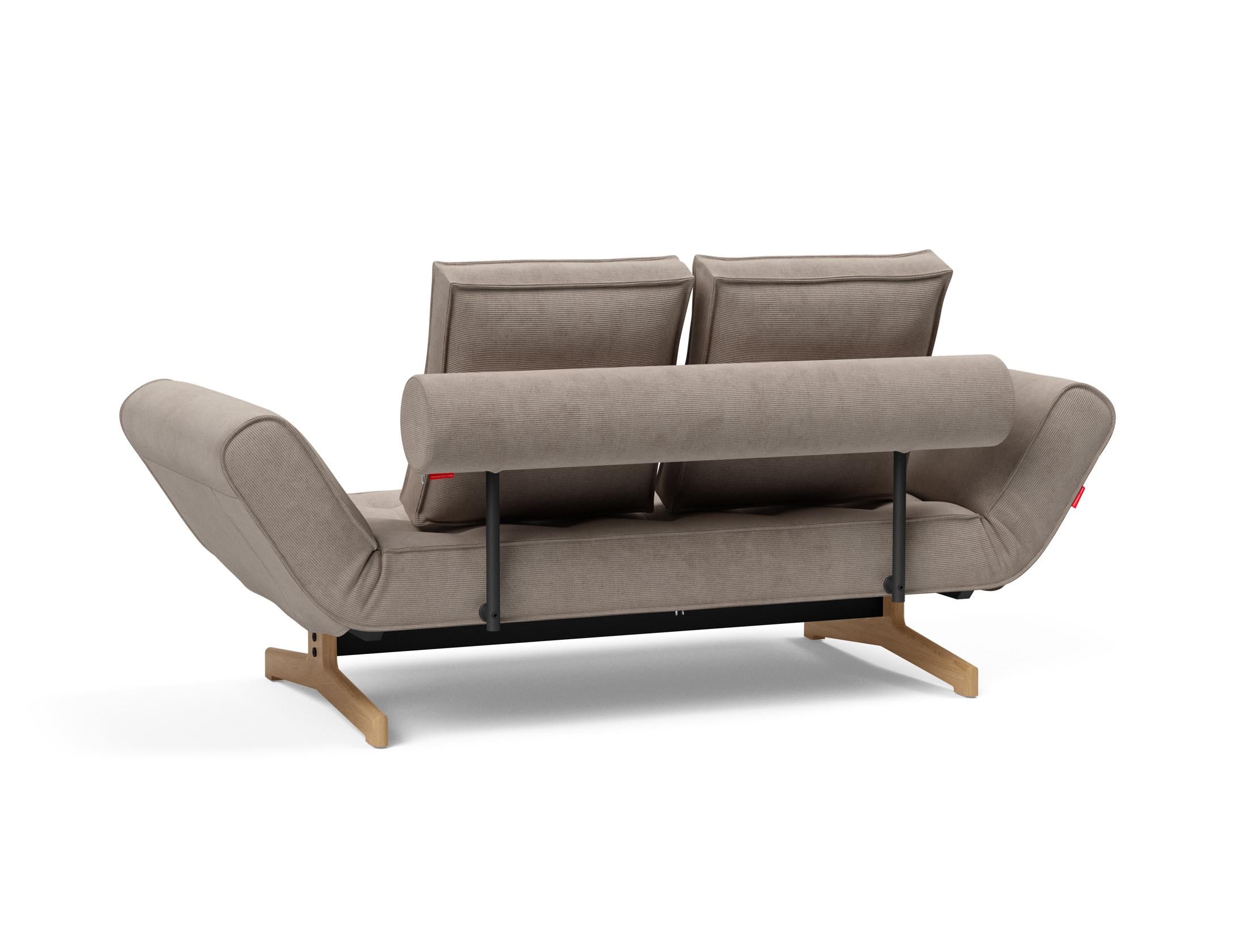 Erleben Sie das Ghia Klappsofa 80 Eiche von Innovation Living – eine elegante Lösung für flexibles Wohnen und modernen Komfort.