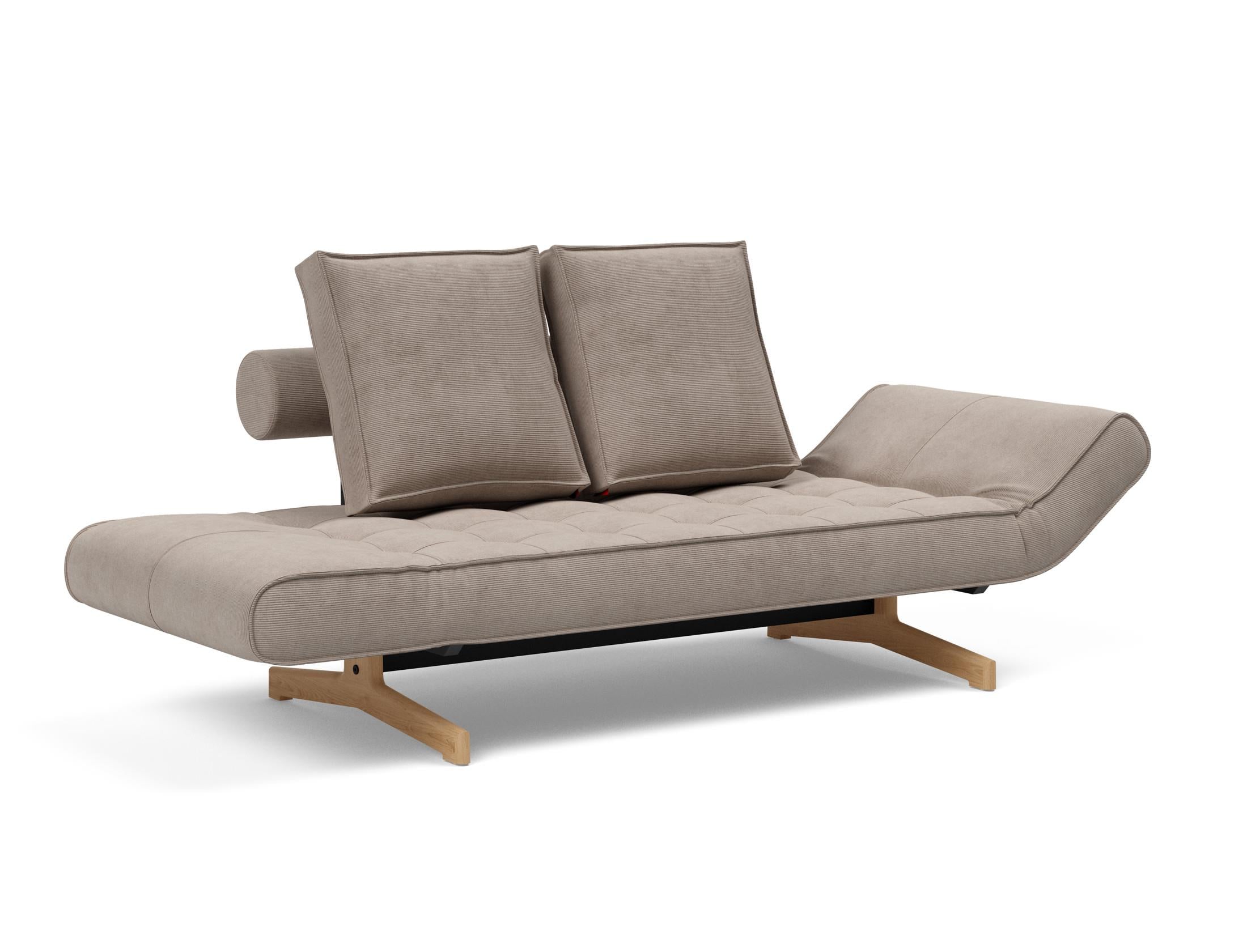 Entdecken Sie das Ghia Klappsofa 80 Eiche von Innovation Living – stilvolles Design trifft auf praktische Funktionalität für Ihr Zuhause.