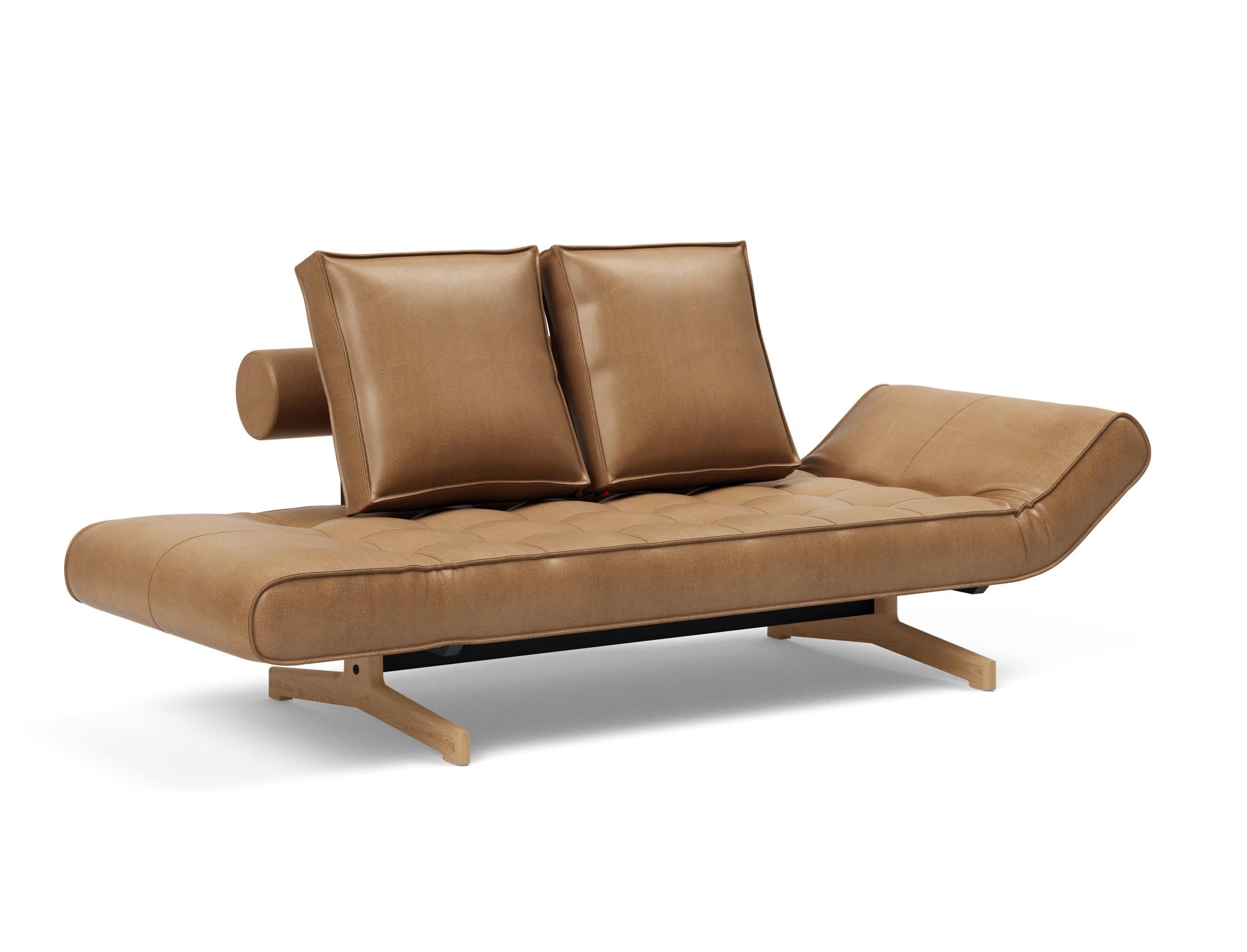 Erleben Sie das Ghia Klappsofa 80 Eiche von Innovation Living – eine elegante Lösung, die Komfort und Vielseitigkeit in jeden Raum bringt.
