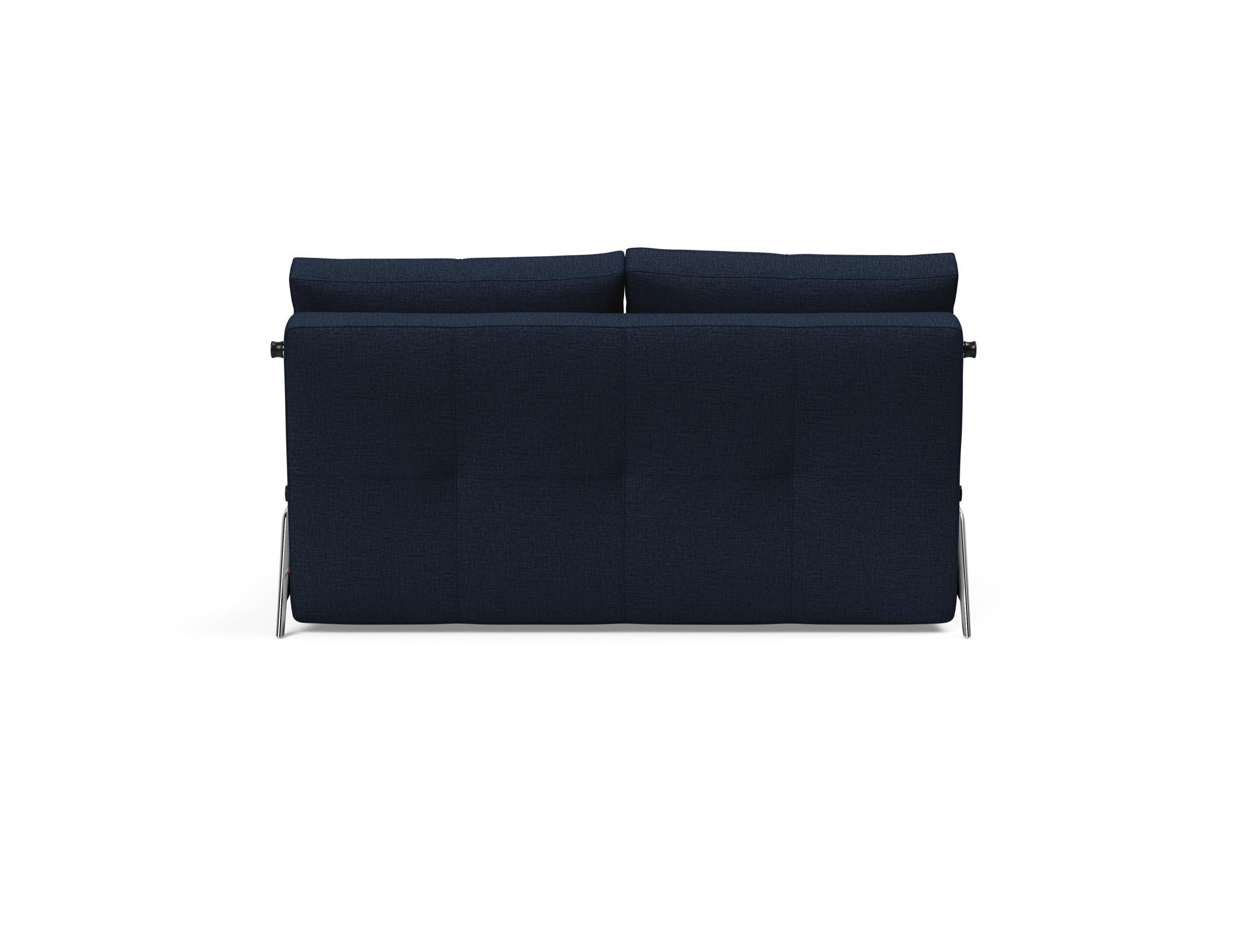 Cubed Klappsofa 140: Kompaktes Design trifft Funktionalität. Verwandelt sich schnell in ein Bett und bietet Stauraum für Bettzeug.