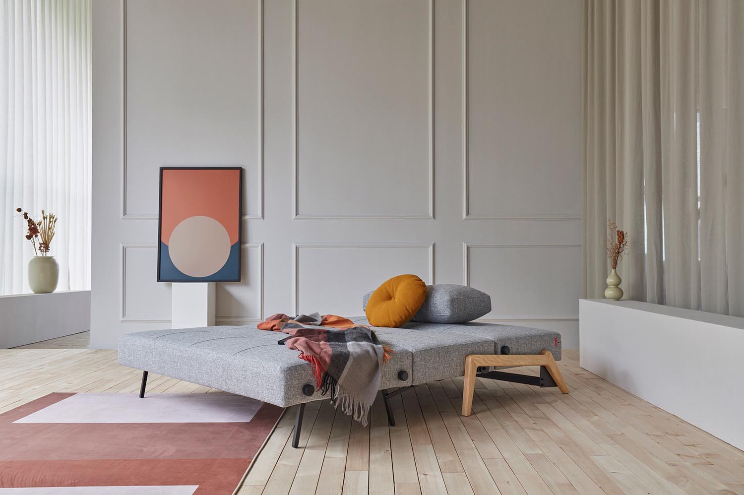 Das Cubed Klappsofa 160 von Innovation Living vereint elegantes Design mit praktischen Funktionen. Ideal für kleine Wohnungen und Gästezimmer!