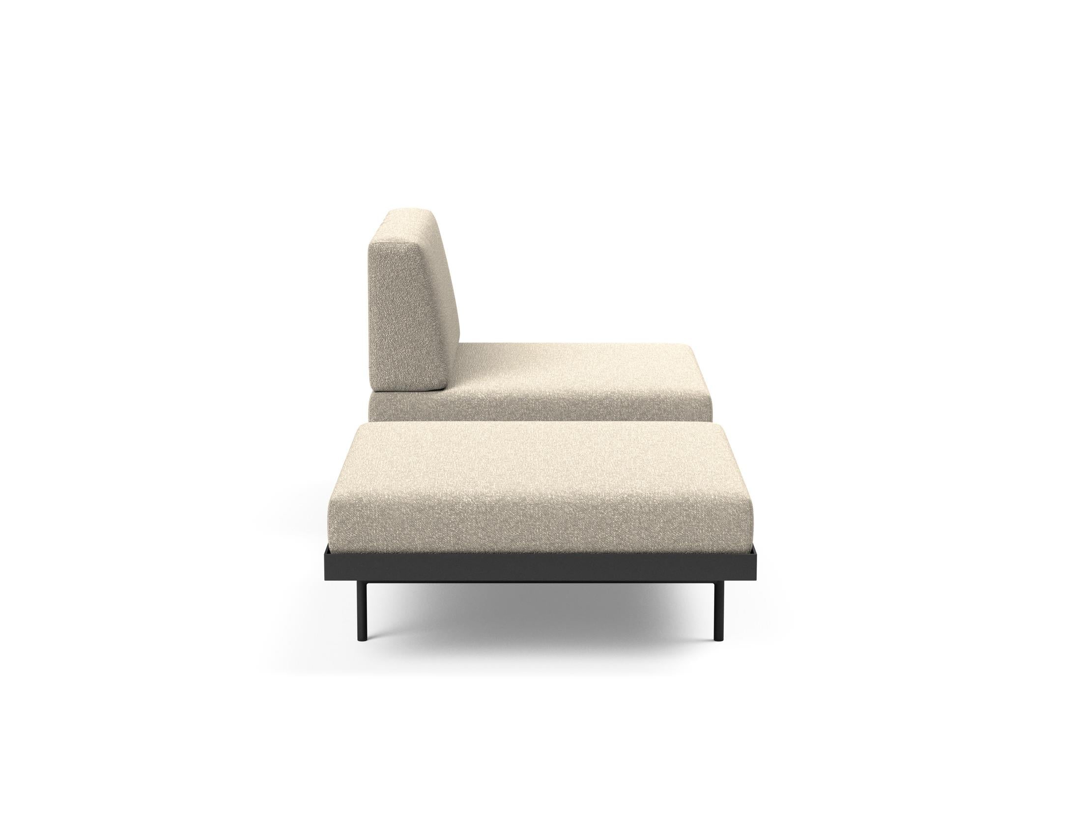 Erleben Sie das Puri Klappsofa von Innovation Living: Ein elegantes, multifunktionales Möbelstück, das Sitzkomfort und Schlafplatz vereint!