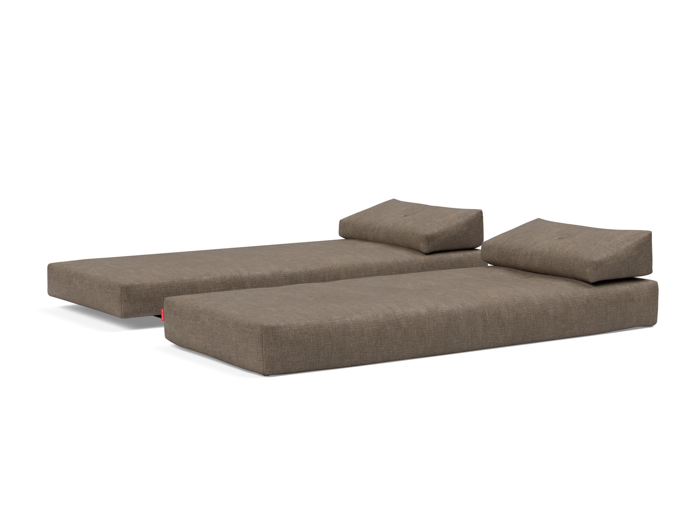 Entdecken Sie das vielseitige Sigmund Bettsofa von Innovation Living – elegantes Design, hochwertige Matratzen und optimale Flexibilität für Ihr Zuhause.