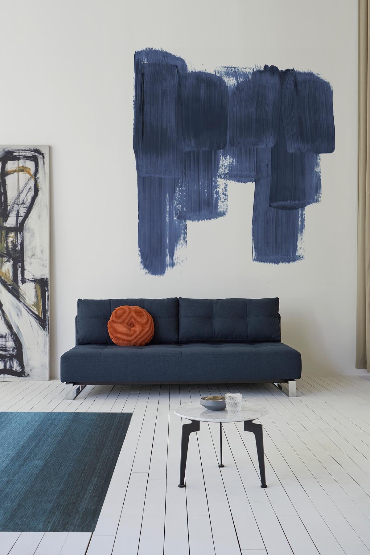 Erlebe das Supremax Bettsofa 150 von Innovation Living: Stilvolles Design, exzellente Verarbeitung und eine bequeme Taschenfederkernmatratze für besten Schlaf.