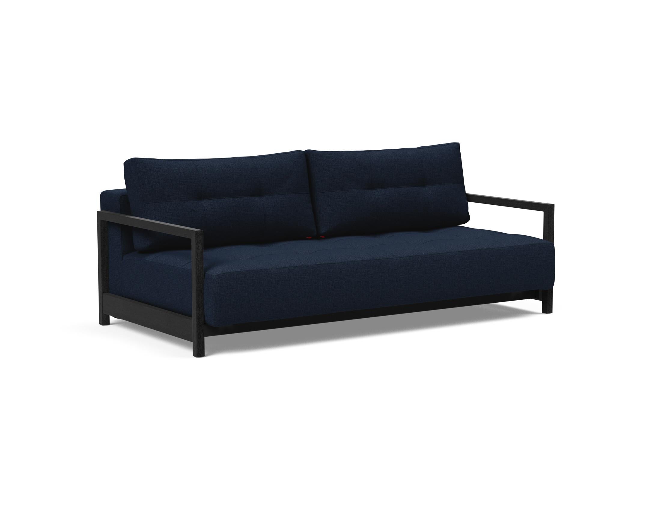 Entdecken Sie das Bifrost Bettsofa 150 von Innovation Living: stilvolles Design, hochwertige Matratze, ideal für kleine Wohnungen und Gästezimmer.