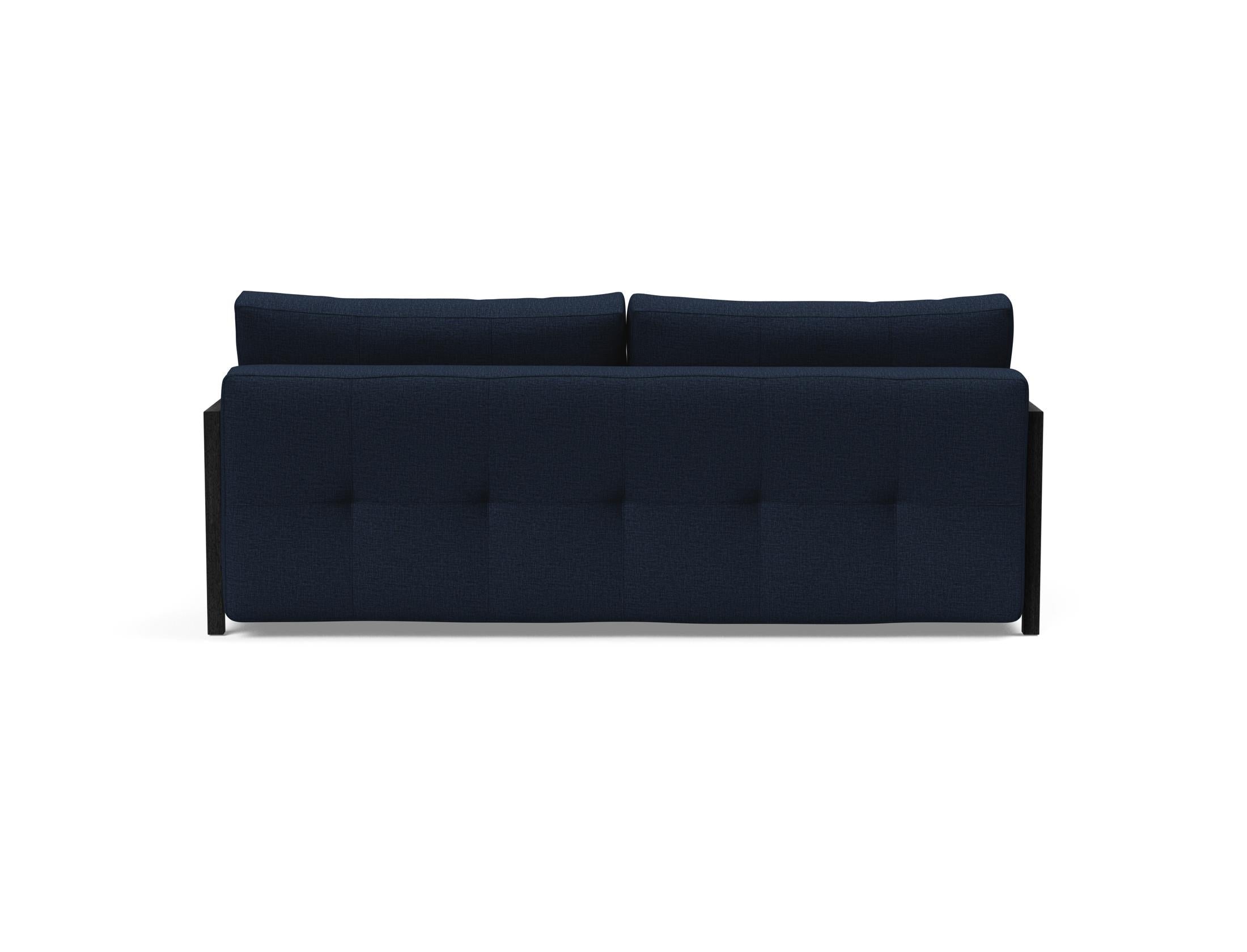 Entdecken Sie das Bifrost Bettsofa 150 von Innovation Living: stilvolles Design, hochwertige Matratze, ideal für kleine Wohnungen und Gästezimmer.