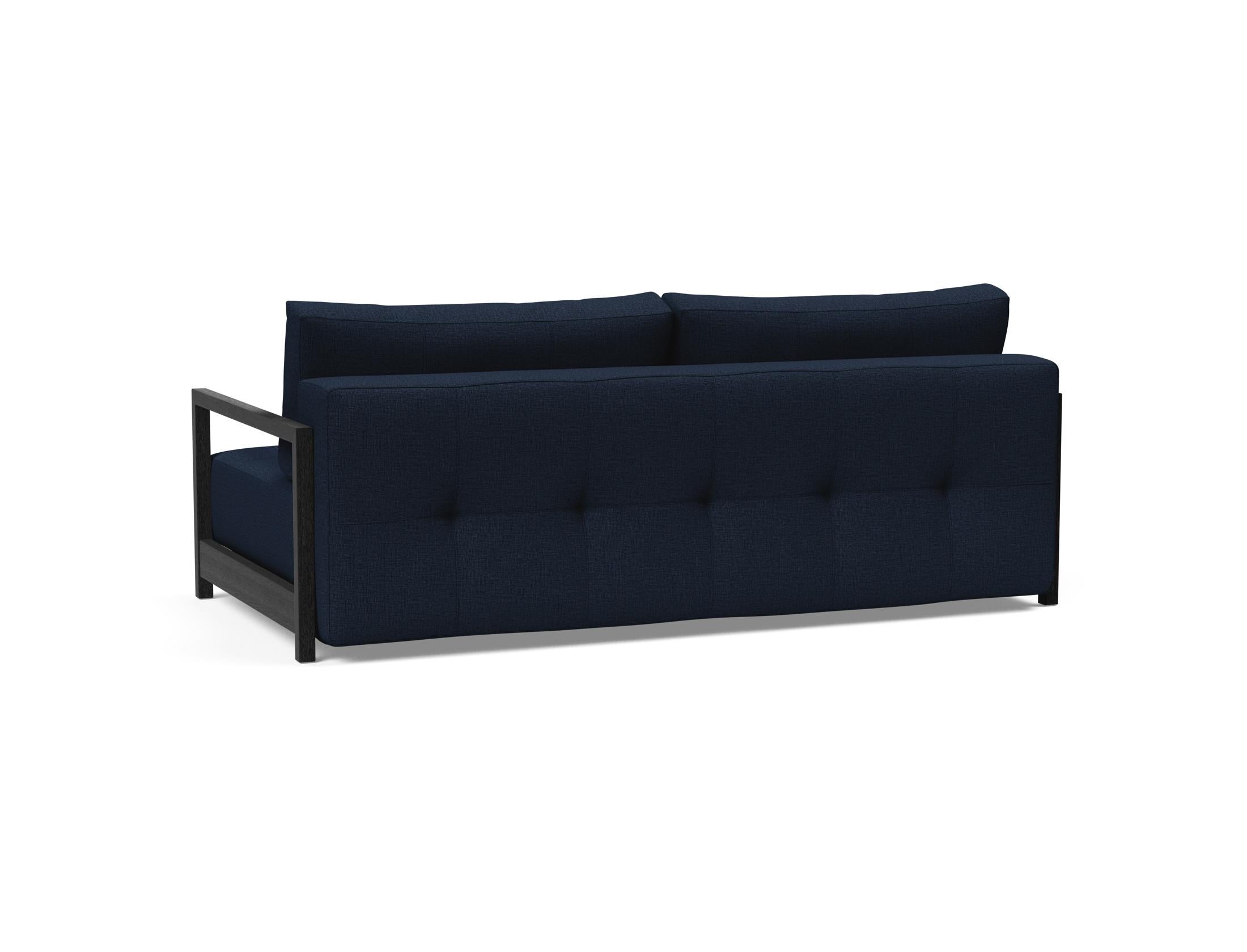 Entdecken Sie das Bifrost Bettsofa 150 von Innovation Living: stilvolles Design, hochwertige Matratze, ideal für kleine Wohnungen und Gästezimmer.