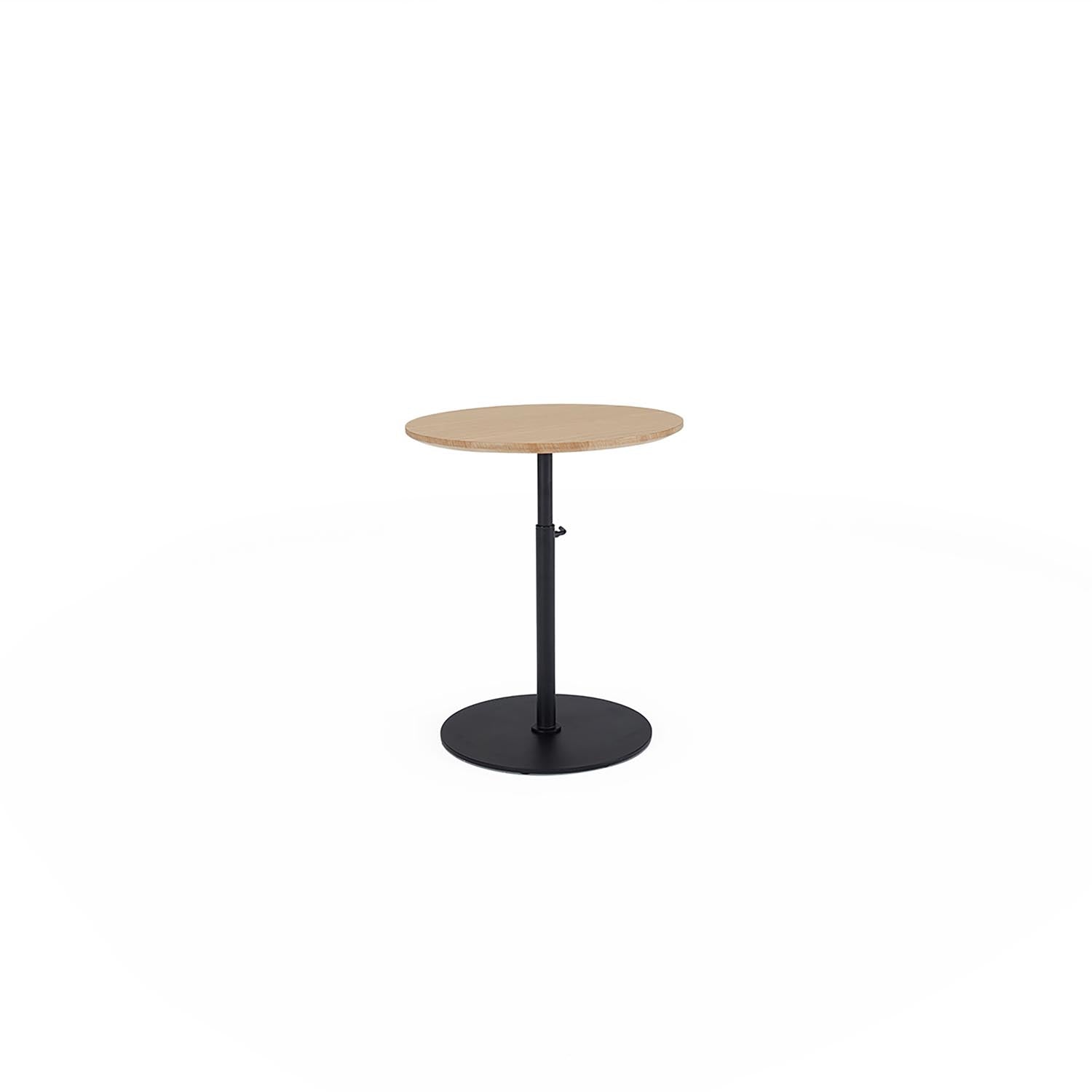 Kiffa Tisch Ø45 von Innovation Living: Moderner, runder Beistelltisch, ideal für kleine Räume und als stilvolles Highlight in Ihrer Einrichtung.