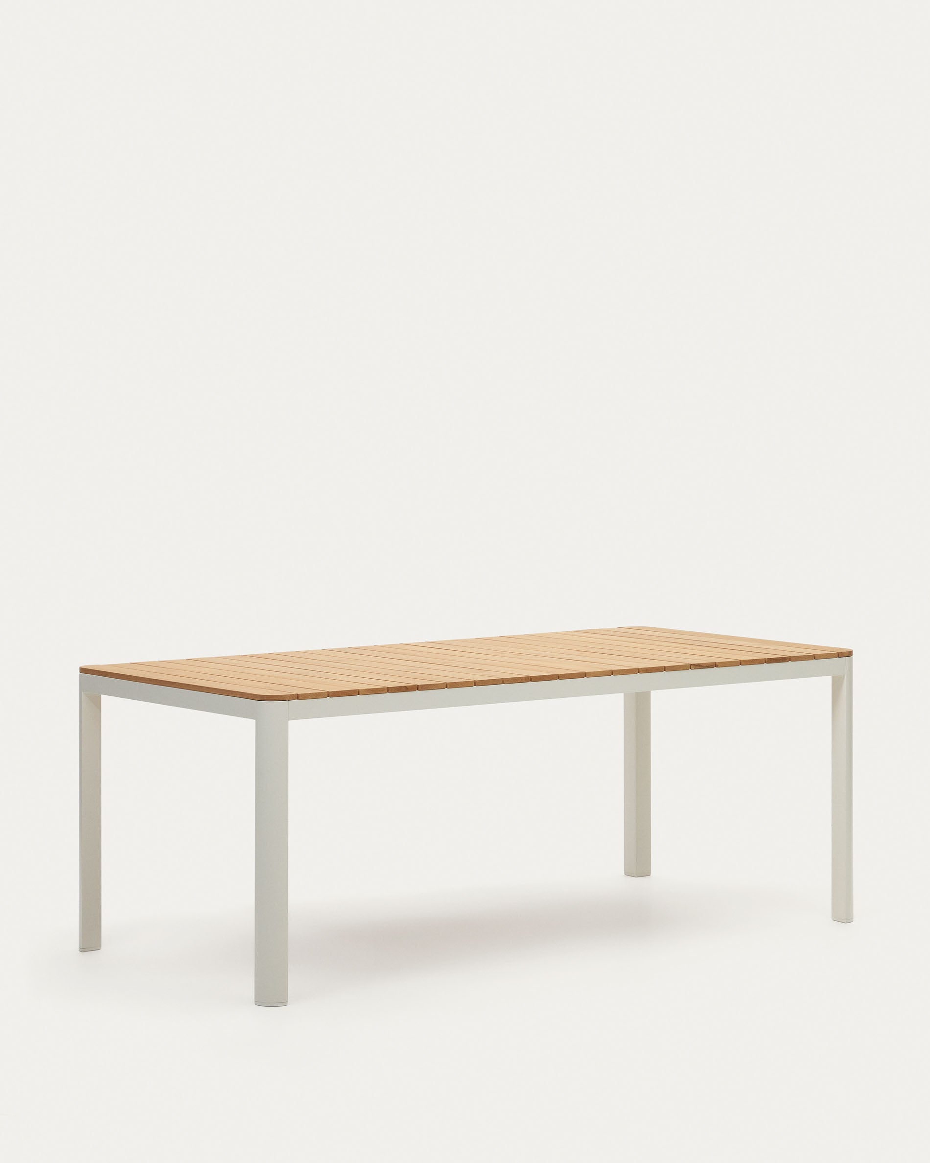 Stilvoller Outdoor-Tisch aus Teakholz und weissem Aluminium, 200x100 cm, ideal für zeitgemässe Aussenbereiche.