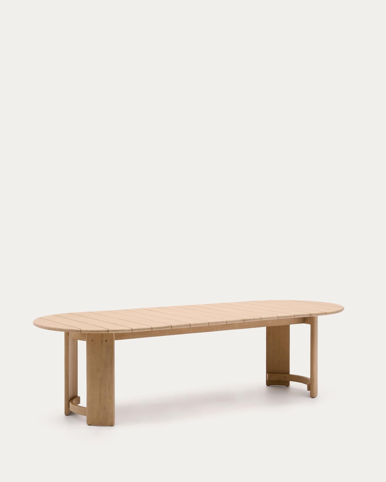 Robuster Xoriguer Tisch aus massivem Eukalyptusholz (FSC 100%), 280 x 110 cm – perfekt für gesellige Stunden im Freien.