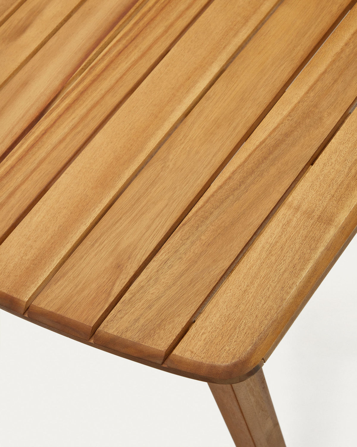 Thianna Outdoorausziehtisch aus massivem Akazienholz 180 (240) x 90 cm FSC 100% in Natur präsentiert im Onlineshop von KAQTU Design AG. Gartentisch ist von Kave Home