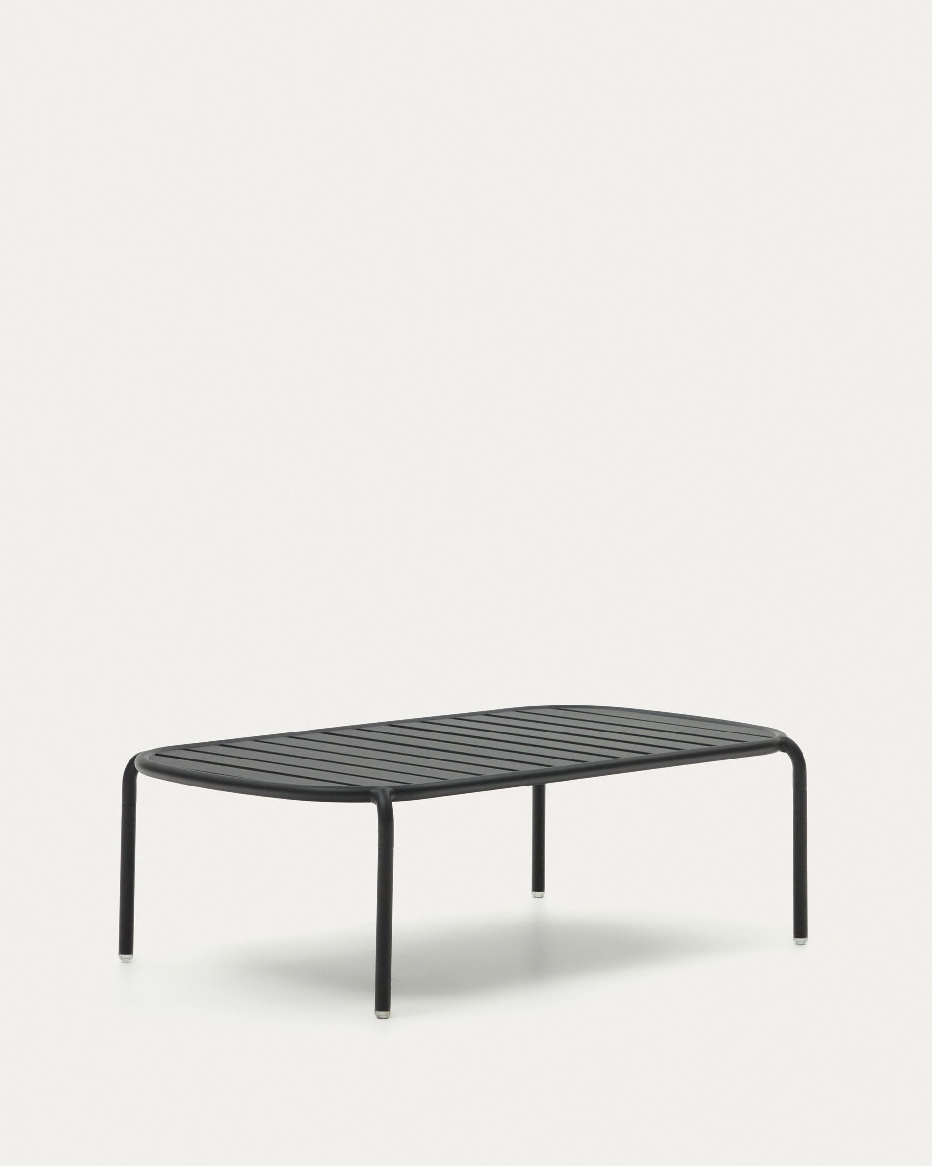 Eleganter Gartencouchtisch aus Aluminium in Grau, Ø 110 x 62 cm, inspiriert von Flusssteinen, robust und stilvoll für den Aussenbereich.