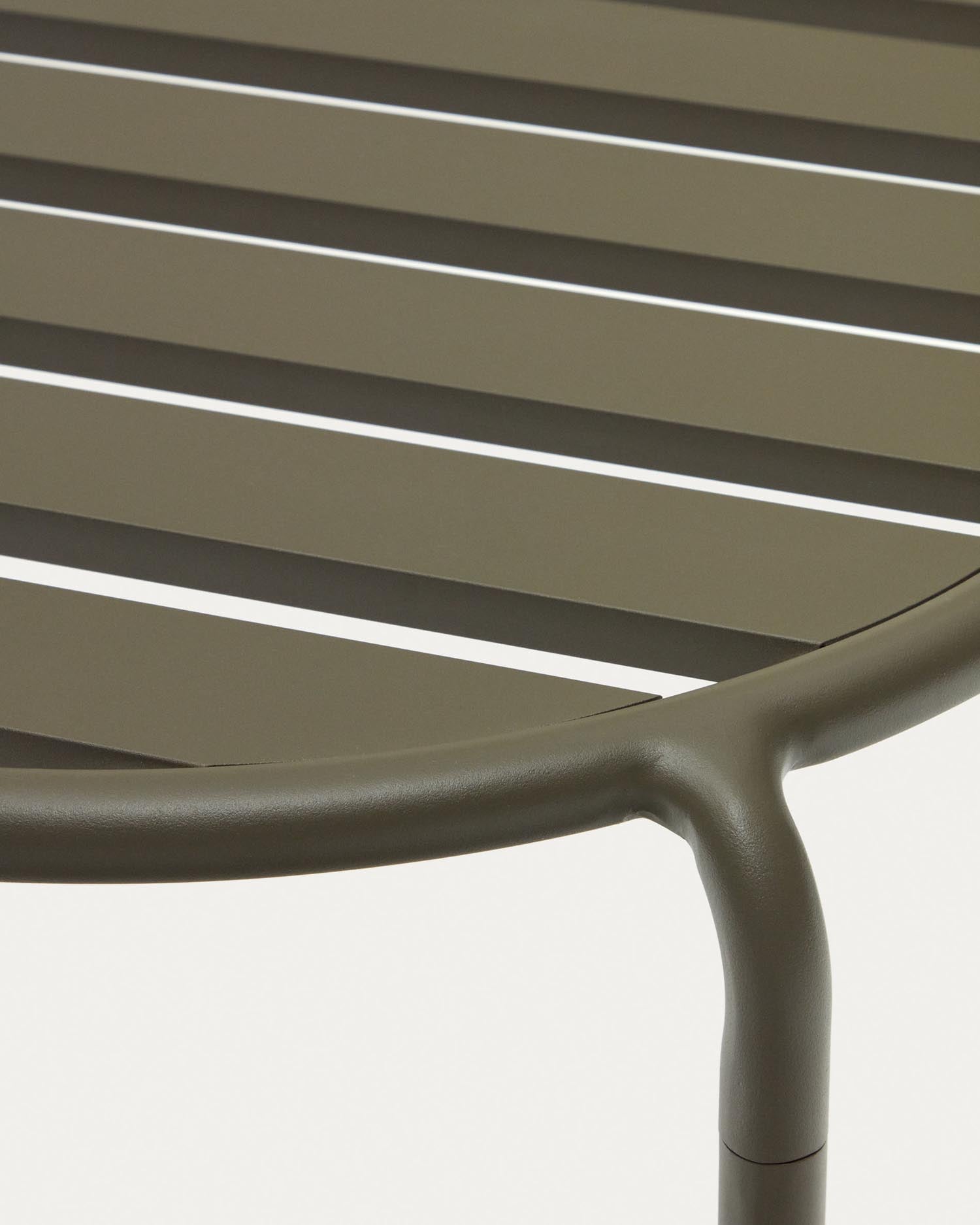 Eleganter Gartenbeistelltisch Joncols aus leichtem Aluminium mit grünem Finish, Ø 60 cm. Perfekt für Terrasse und Garten, wetterbeständig und vielseitig.