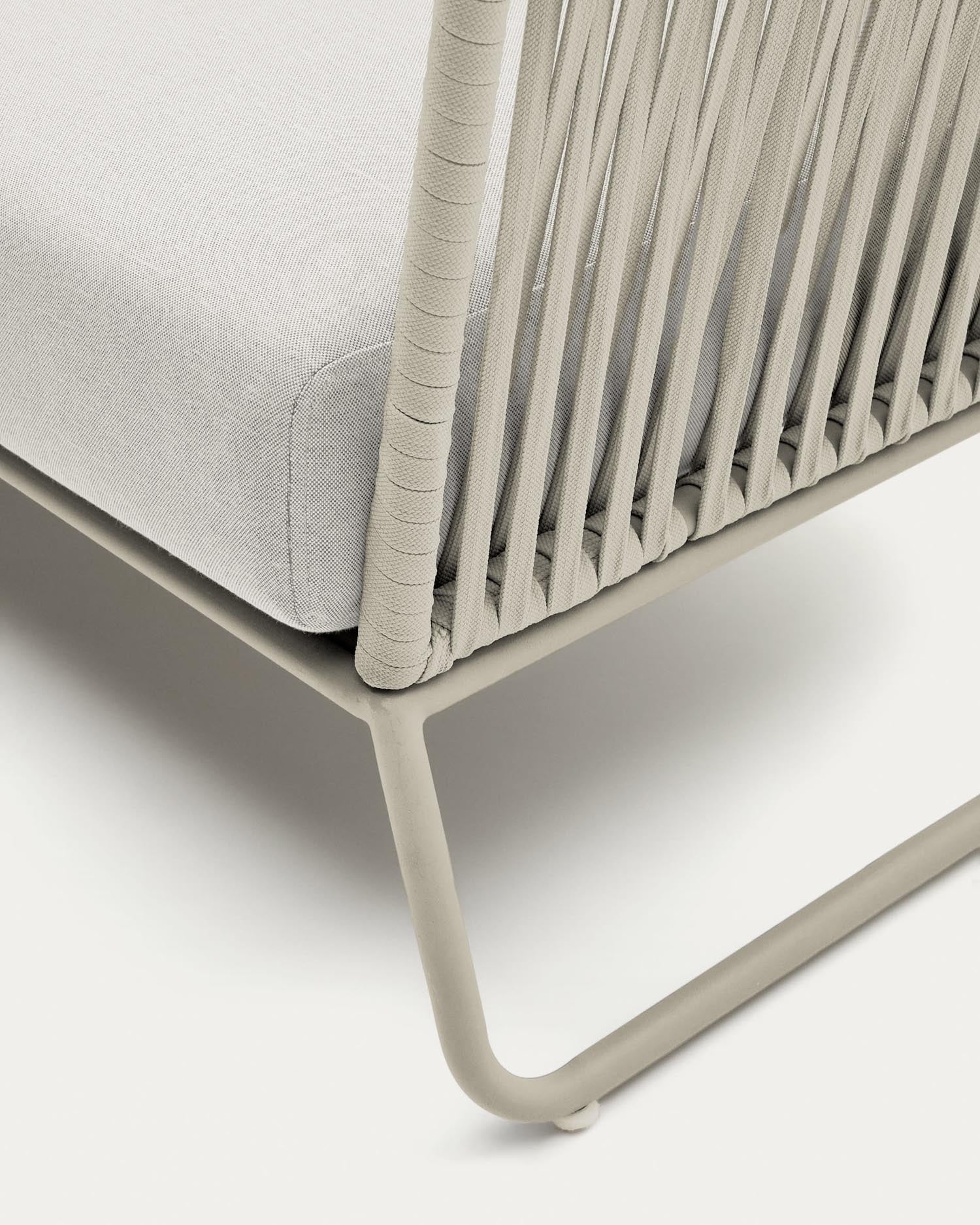 Elegantes 3-Sitzer-Outdoor-Sofa aus grauem Seil und verzinktem Stahl, 189 cm, ideal für stilvolle Außenbereiche.