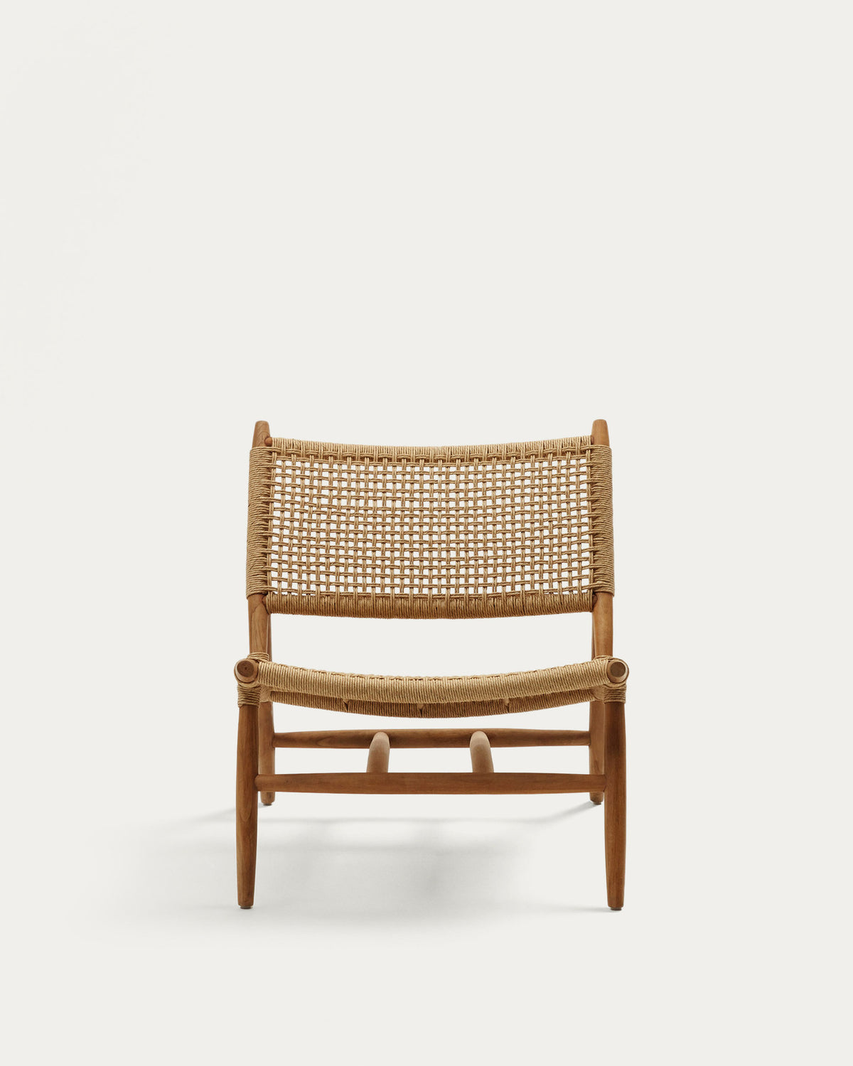 Codolar Sessel aus massivem Teakholz in Natur präsentiert im Onlineshop von KAQTU Design AG. Outdoor-Sessel ist von Kave Home