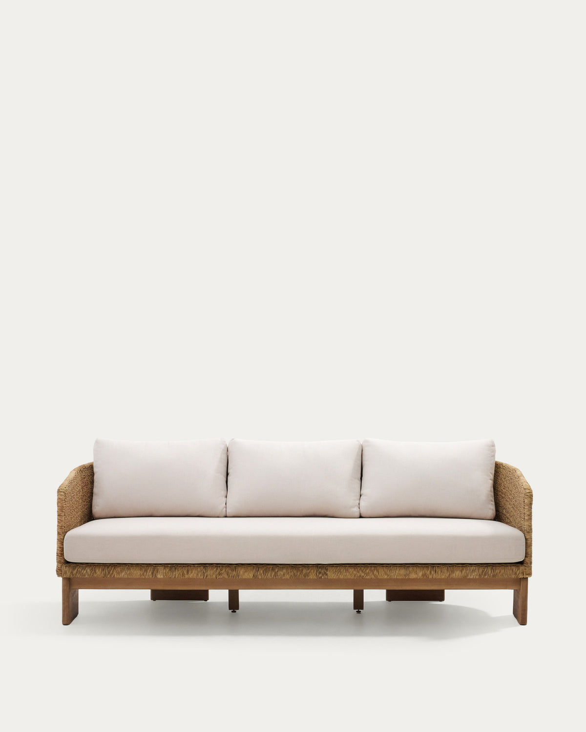 Xoriguer 3-Sitzer-Sofa aus synthetischem Rattan und massivem Eukalyptusholz FSC 100% 223 cm in Natur, Beige präsentiert im Onlineshop von KAQTU Design AG. Lounge Sofa ist von Kave Home