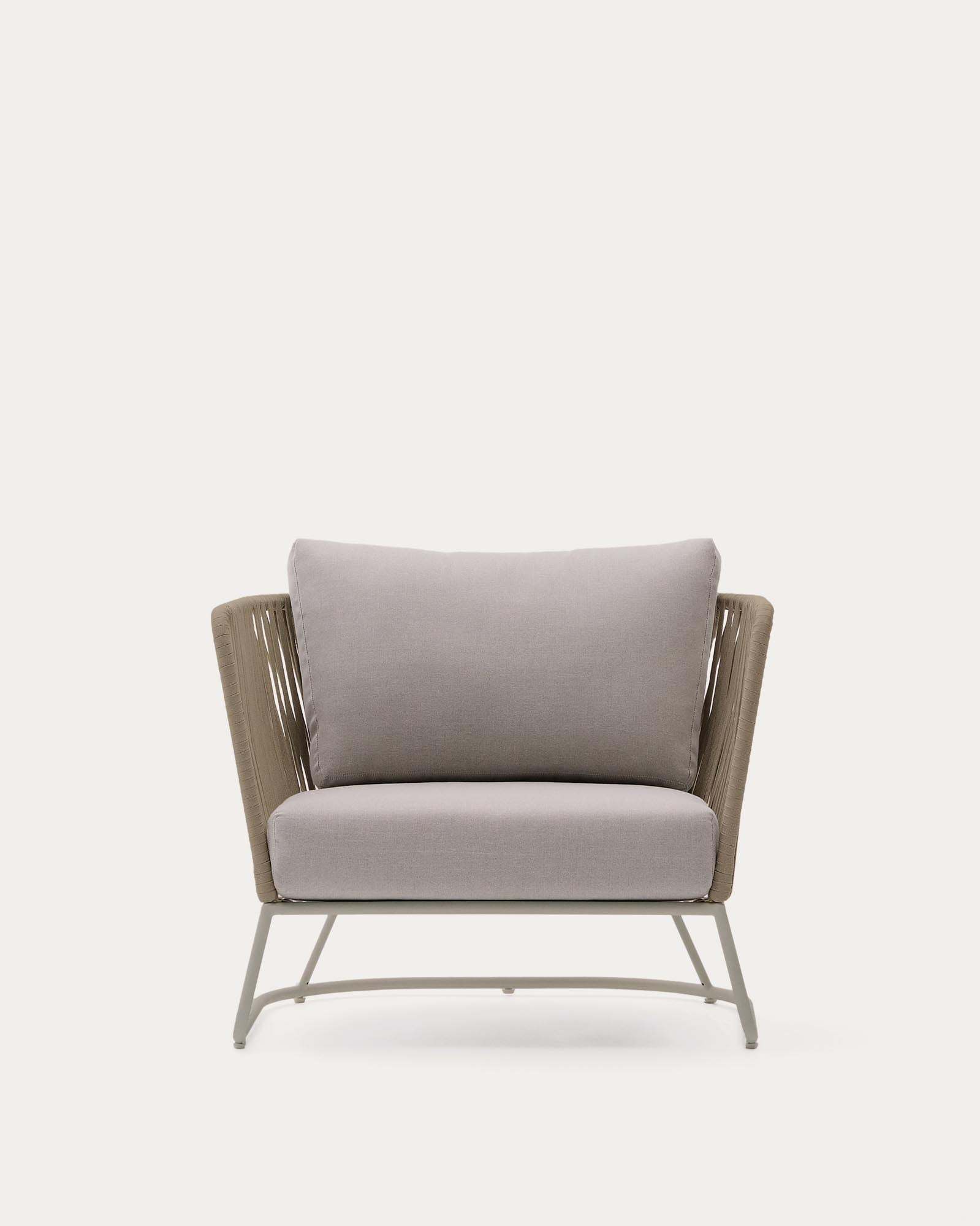 Stylischer Outdoor-Sessel Saconca aus strapazierfähigem Seil und elegantem, beige verzinktem Stahl – perfekt für Garten und Terrasse.