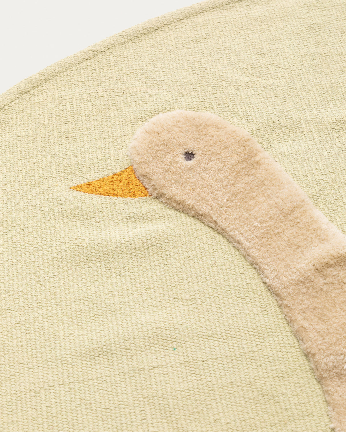 Teppich Milu 100% Baumwolle gänsegrün Ø 100 cm in Grün präsentiert im Onlineshop von KAQTU Design AG. Teppich ist von Kave Home