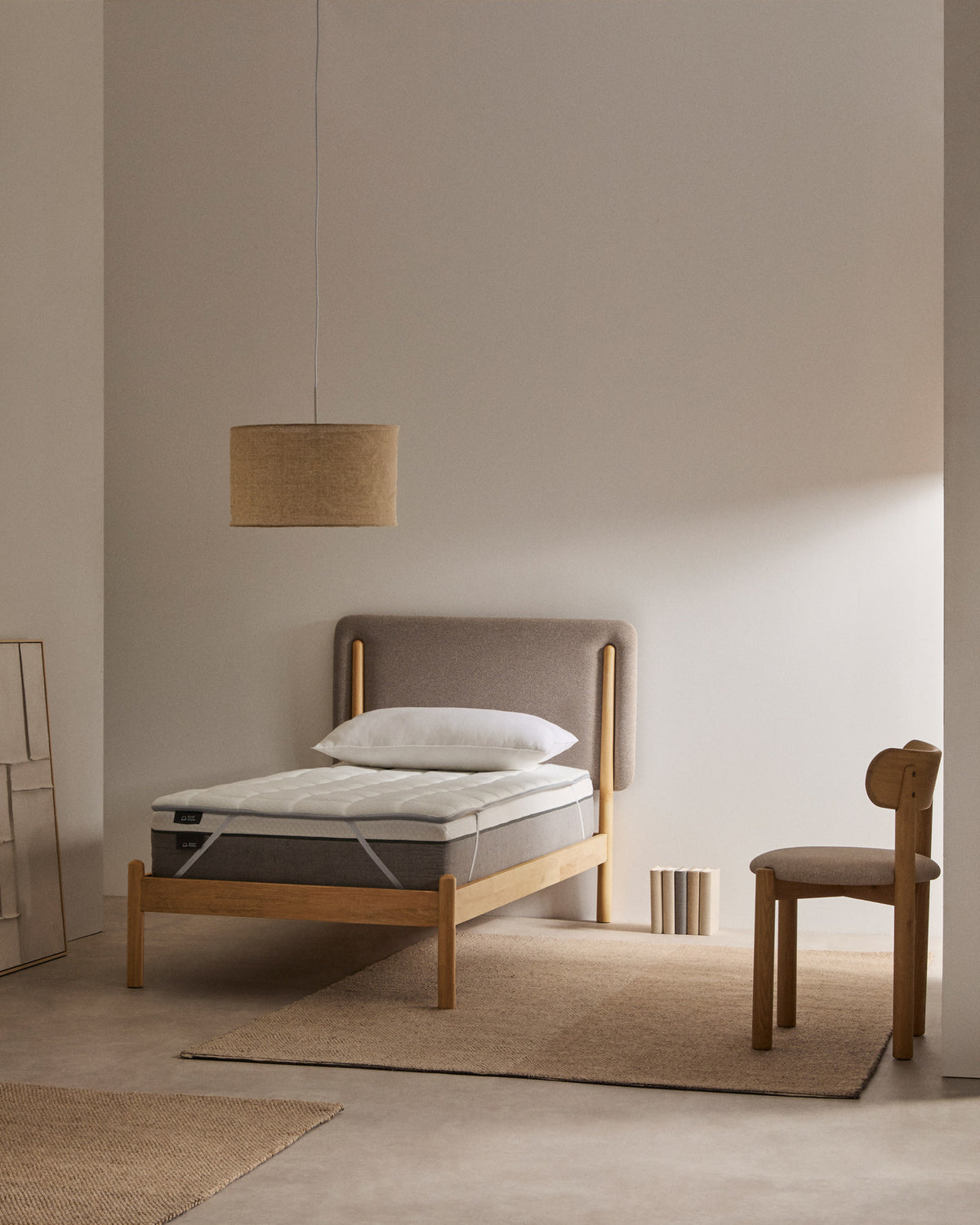 Freya Matratzen Topper 90 x 190 cm in Weiss präsentiert im Onlineshop von KAQTU Design AG. Matratze ist von Kave Home