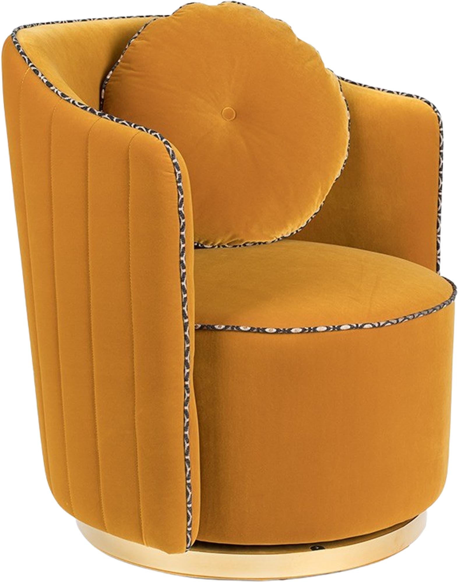 SASSY GRANNY: Einzigartiger Loungesessel für mutige Designliebhaber.