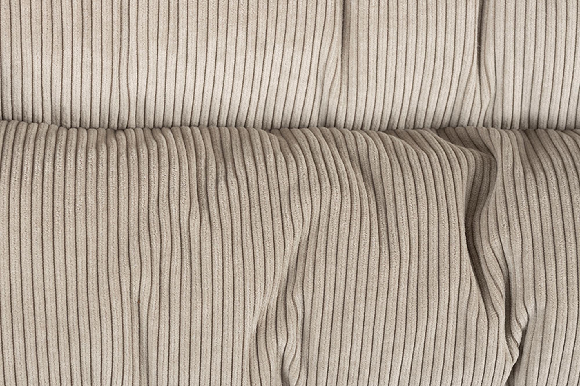 Dutchbone Vince: Stilvoller Loungesessel für zeitlose Eleganz.