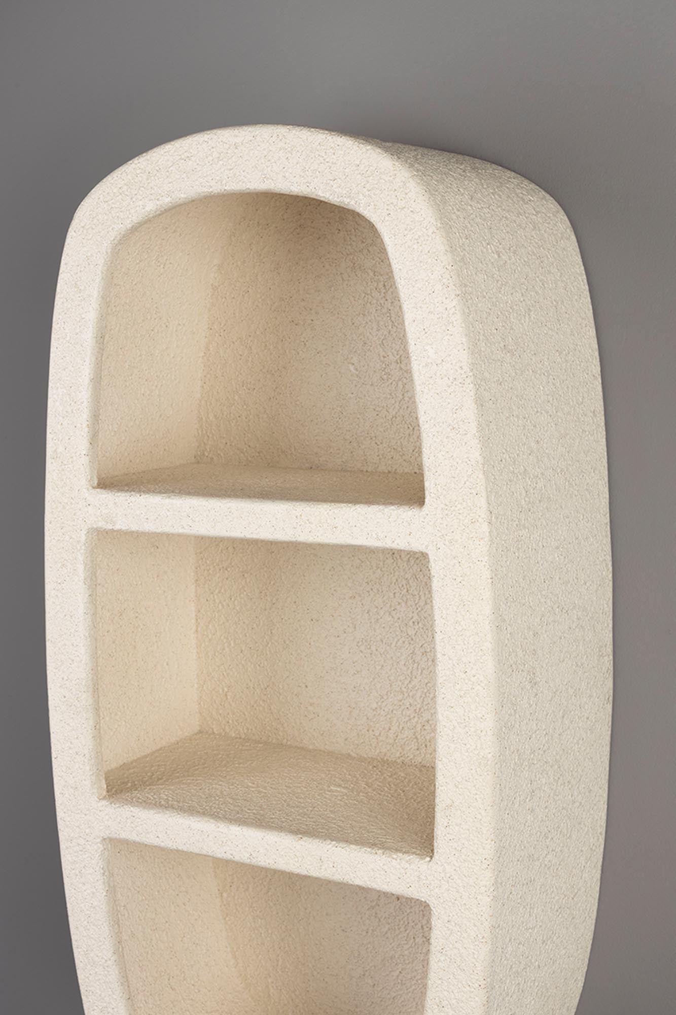 Stilvolles Dutchbone Veda Regal: Funktionalität trifft auf Design.