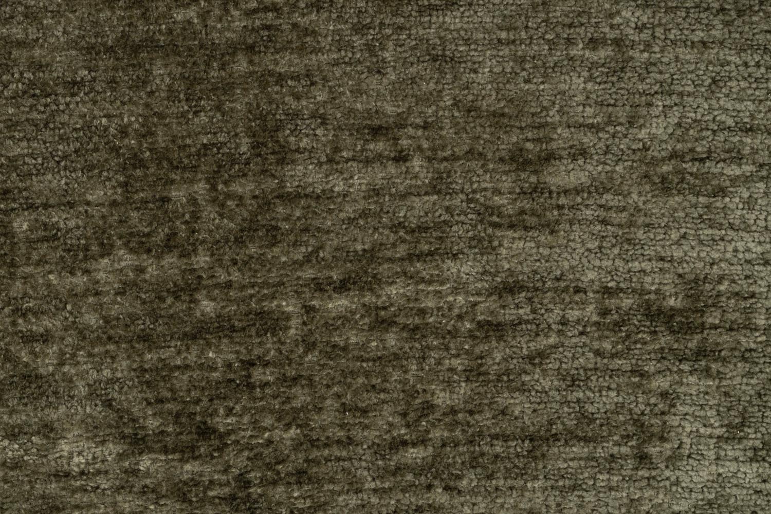 Eleganter Loungesessel Georgia Grün von Dutchbone für modernes Wohnen.