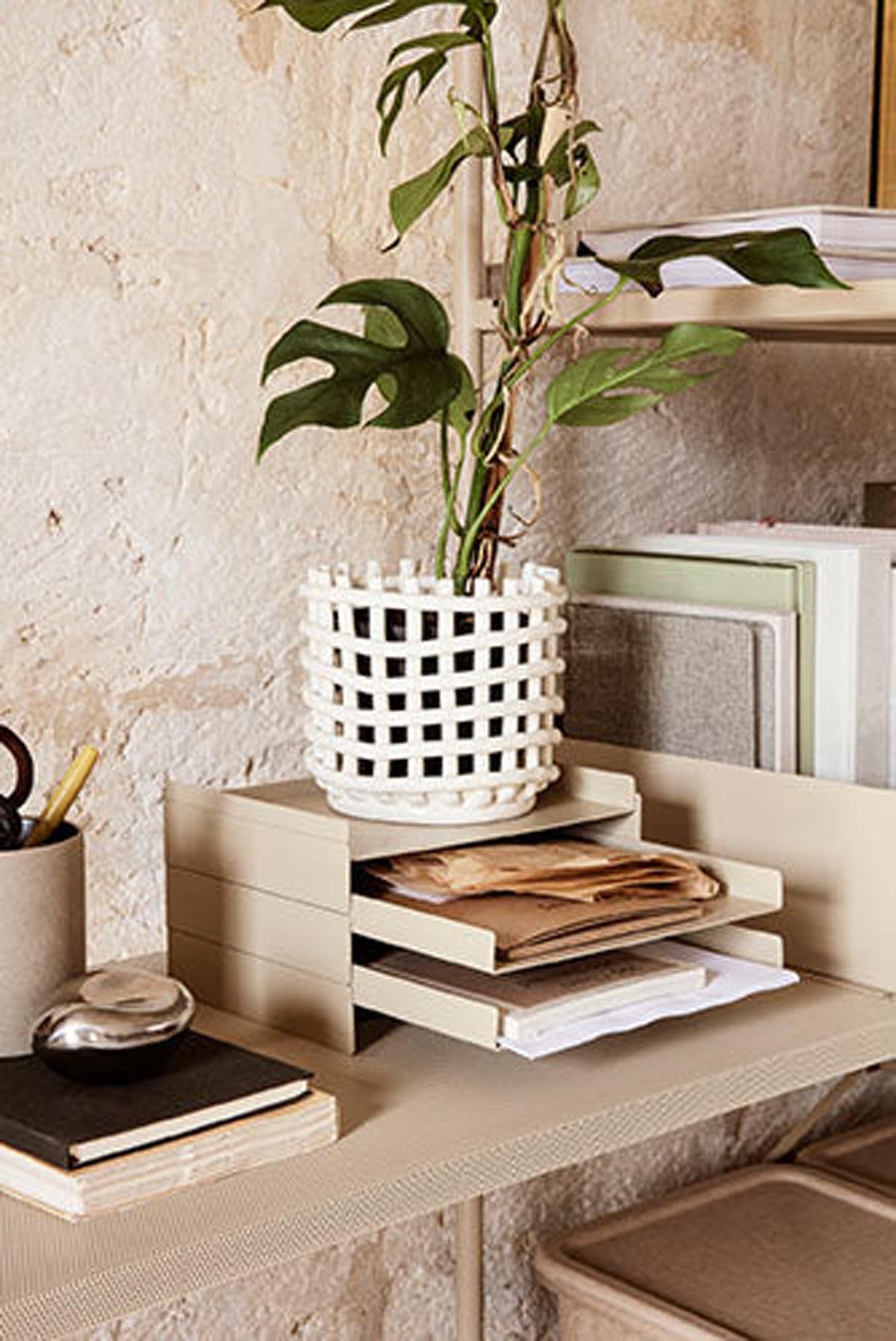 2x2 Organiser in Kaschmir präsentiert im Onlineshop von KAQTU Design AG. Bürozubehör ist von Ferm Living