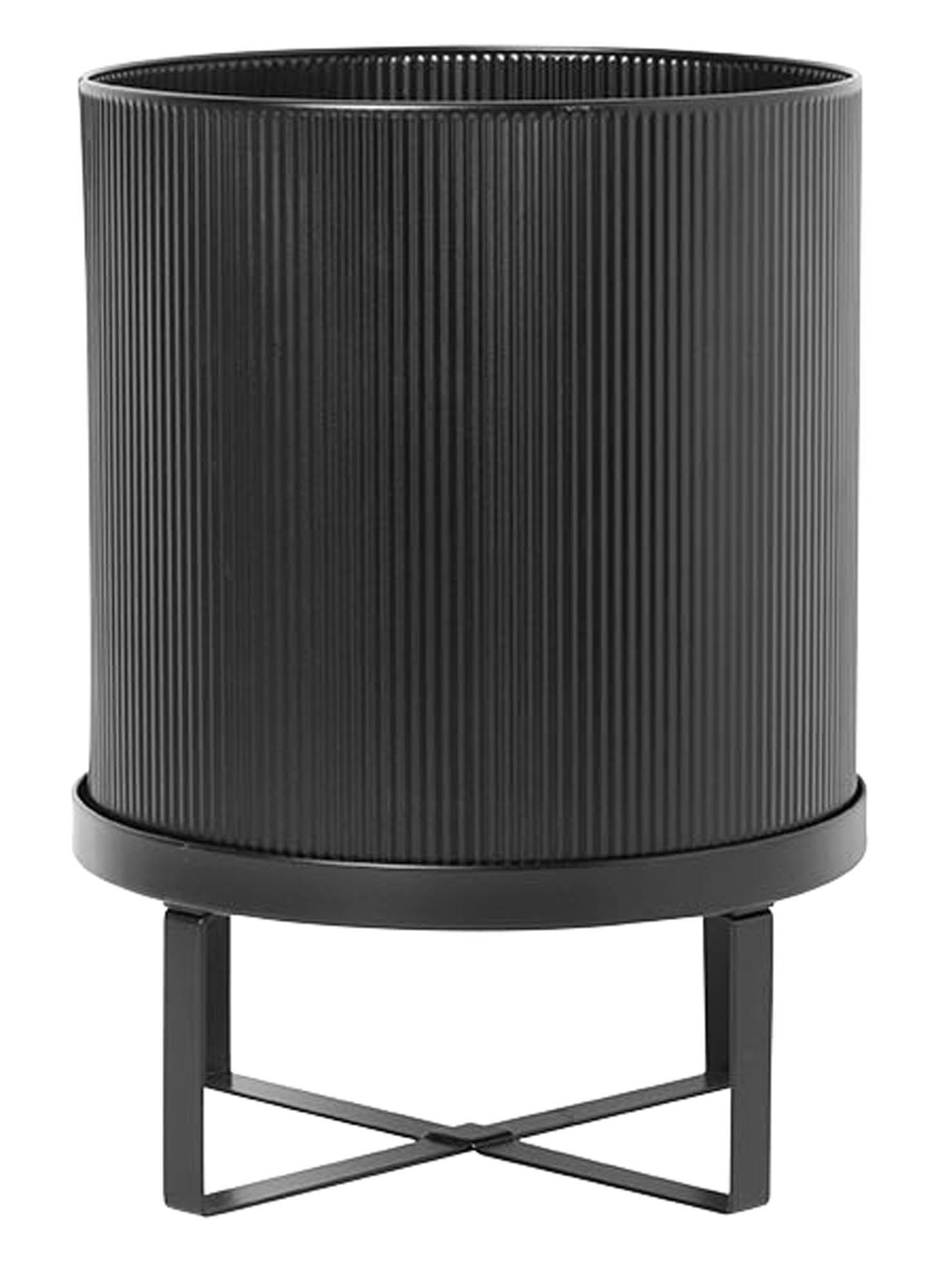 Grosser Bau Topf von Ferm Living: Skandinavische Eleganz für Pflanzen.