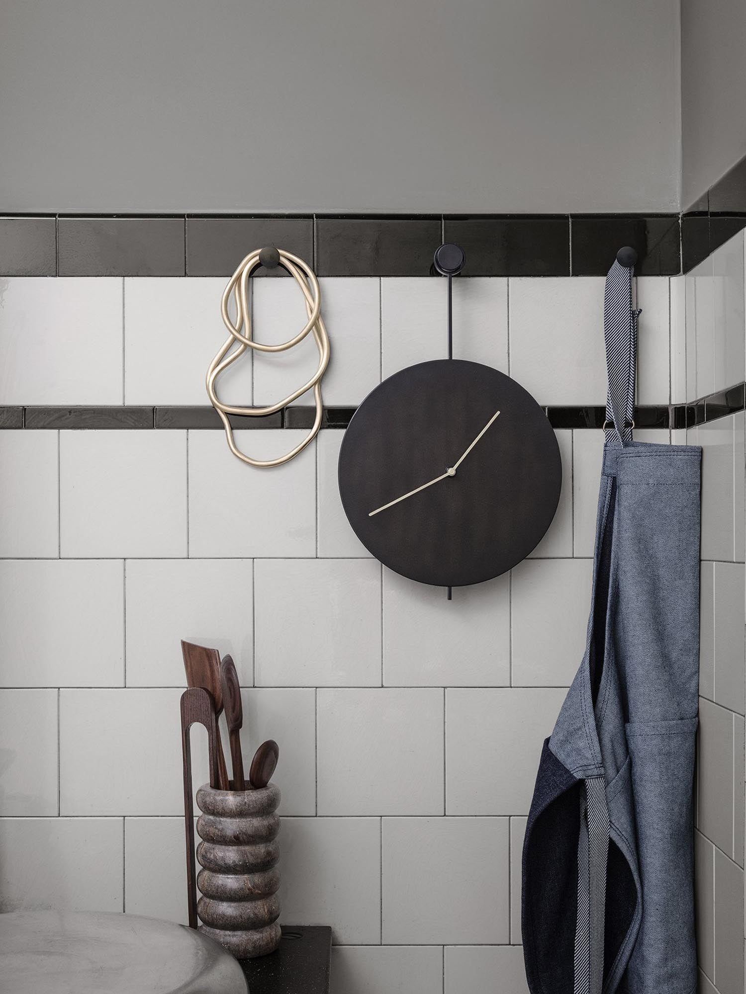 Pond Untersetzer 3er Set in Messing präsentiert im Onlineshop von KAQTU Design AG. Pfannenuntersatz ist von Ferm Living