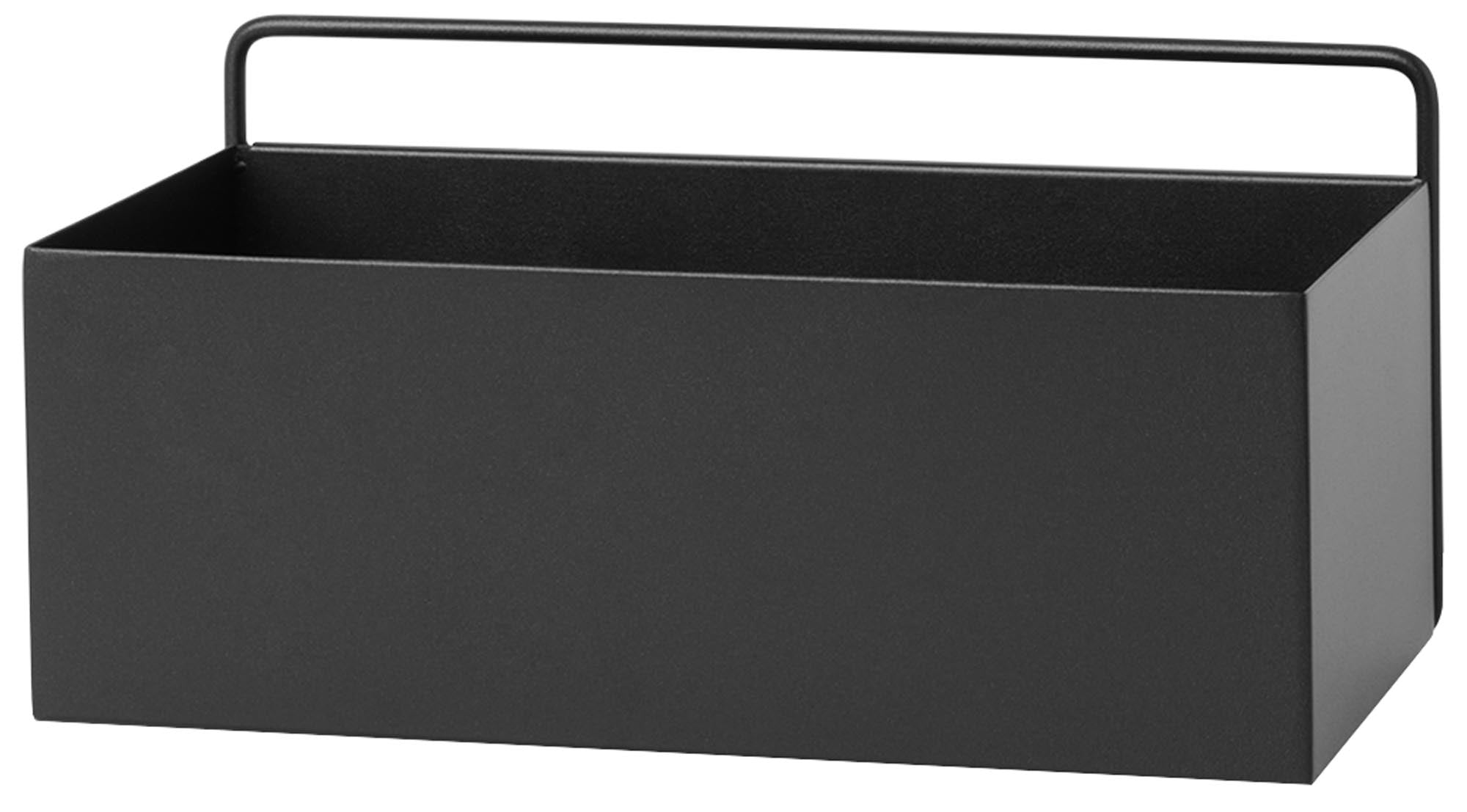 Entdecken Sie die rechteckige Plant Box von Ferm Living – ideal für Ihre Terrasse oder Balkon. Robustes Design, vielseitige Grössen, perfekte Pflanzenwand!