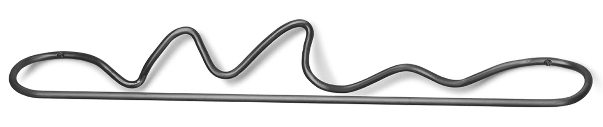 Entdecke den Curvature Handtuchhalter von Ferm Living: handgefertigt aus massivem Messing, ideal für frische Handtücher in Badezimmer und Küche.