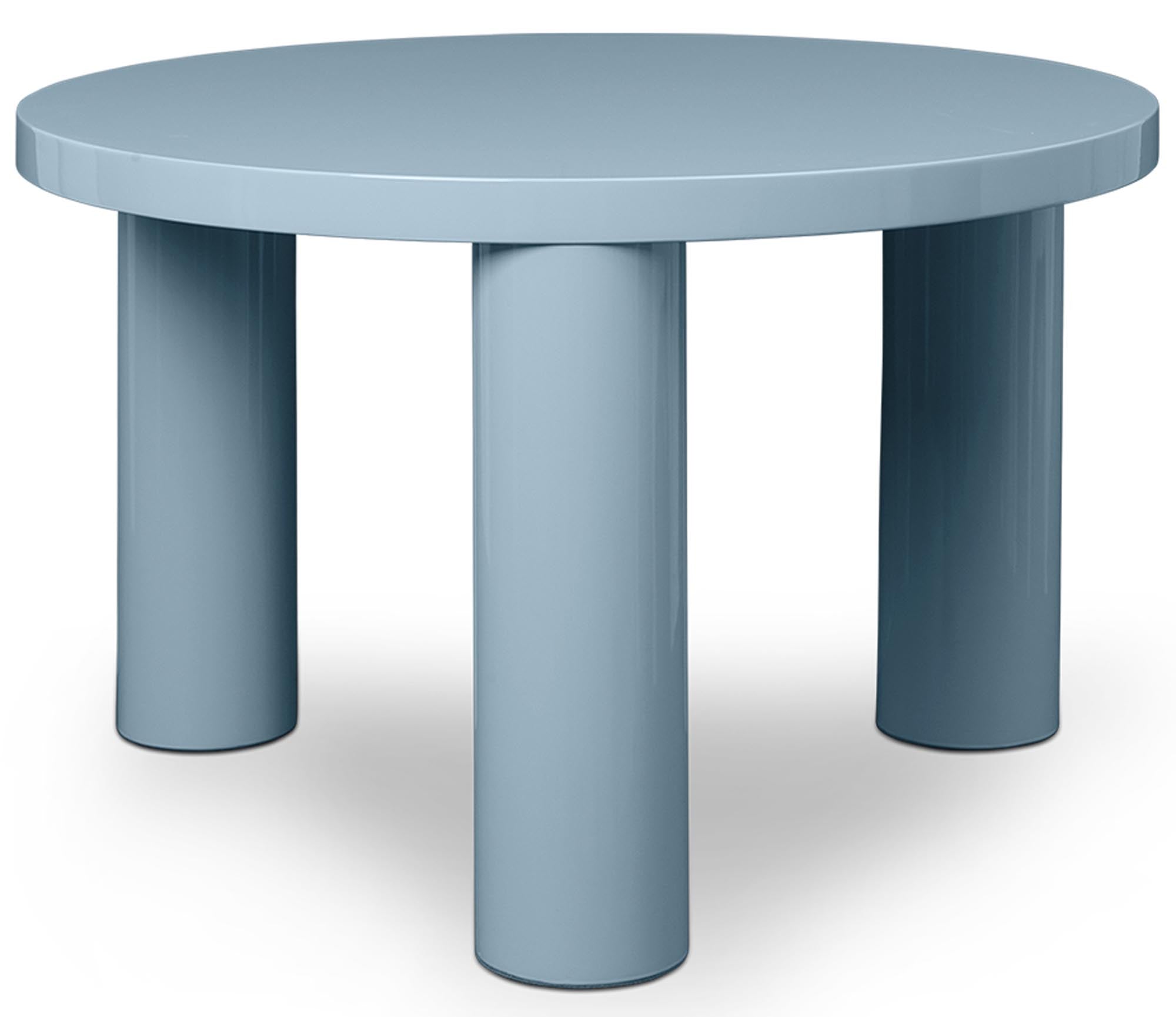 Eleganter Ferm Living Tisch: Kompakt und ideal für moderne Cafés.