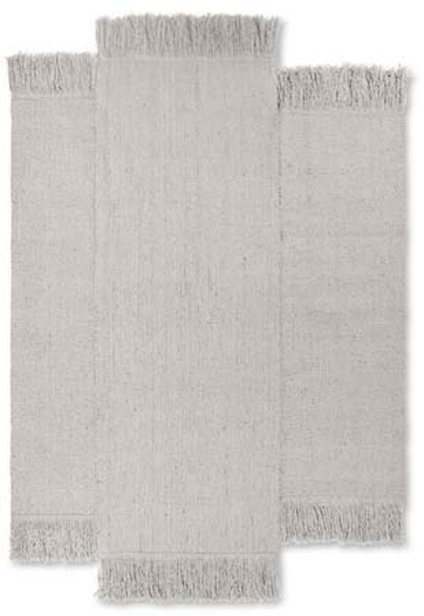 Alter Teppich in Natural präsentiert im Onlineshop von KAQTU Design AG. Teppich ist von Ferm Living