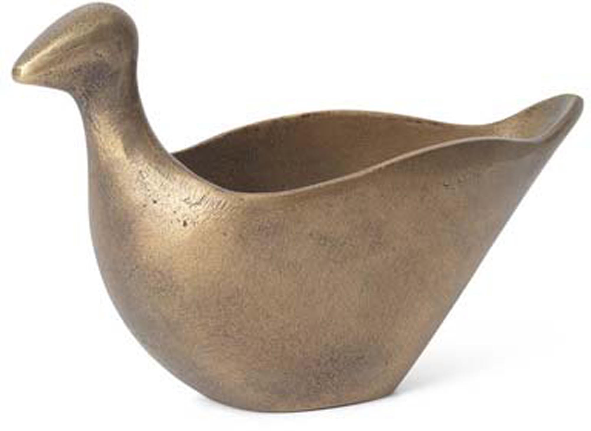 Entdecke den Coot Stiftehalter von Ferm Living: stilvolles Design, nachhaltiges Material, perfekte Ordnung für deinen Arbeitsplatz.