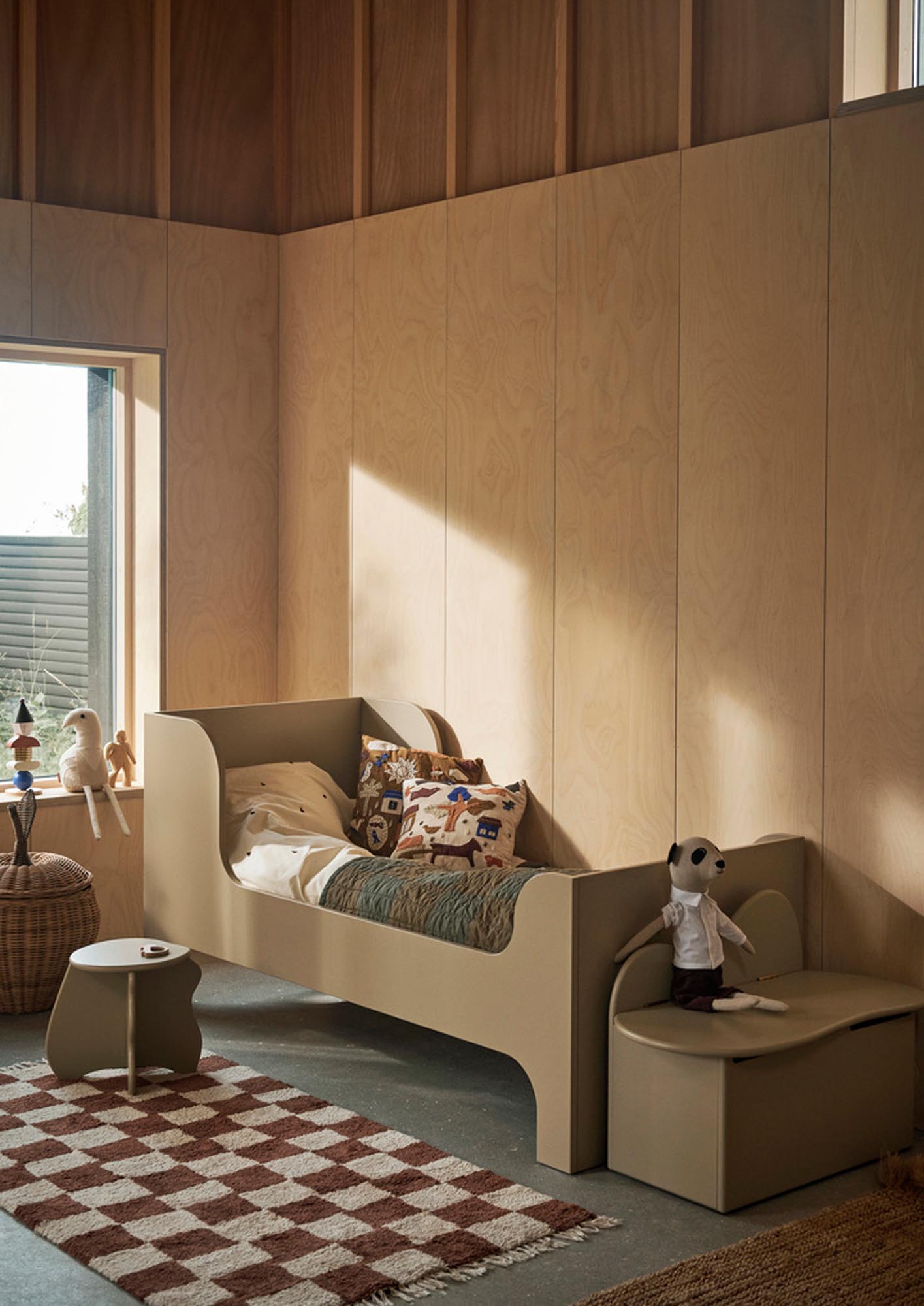 Mara Teppich in Rust/Warm Sand präsentiert im Onlineshop von KAQTU Design AG. Teppich ist von Ferm Living