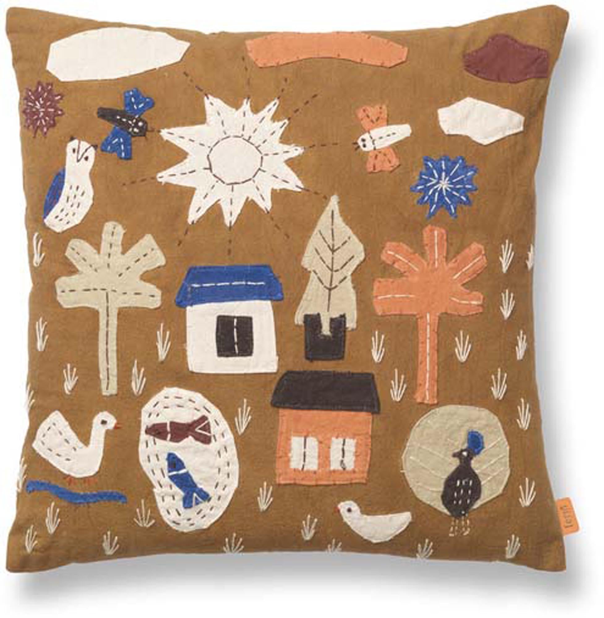 Village Kissen von Ferm Living: Eleganz und Gemütlichkeit vereint.