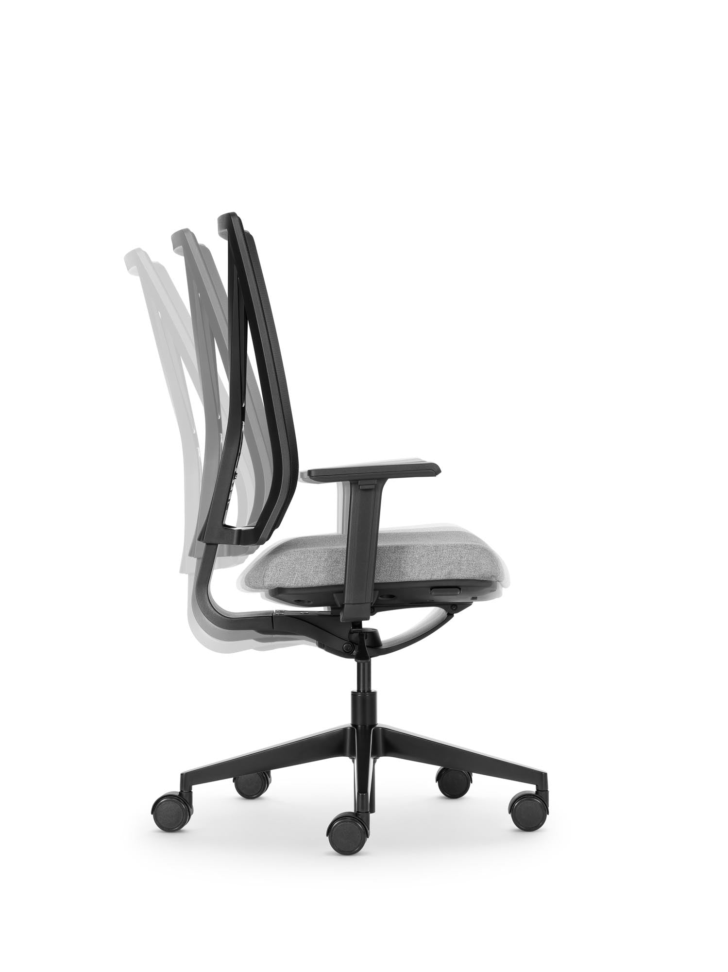 Yanos Flex von Girsberger: Hochwertiger Bürostuhl mit anpassbaren Armlehnen und flexibler Rückenmechanik für gesundes Sitzen im Büro.