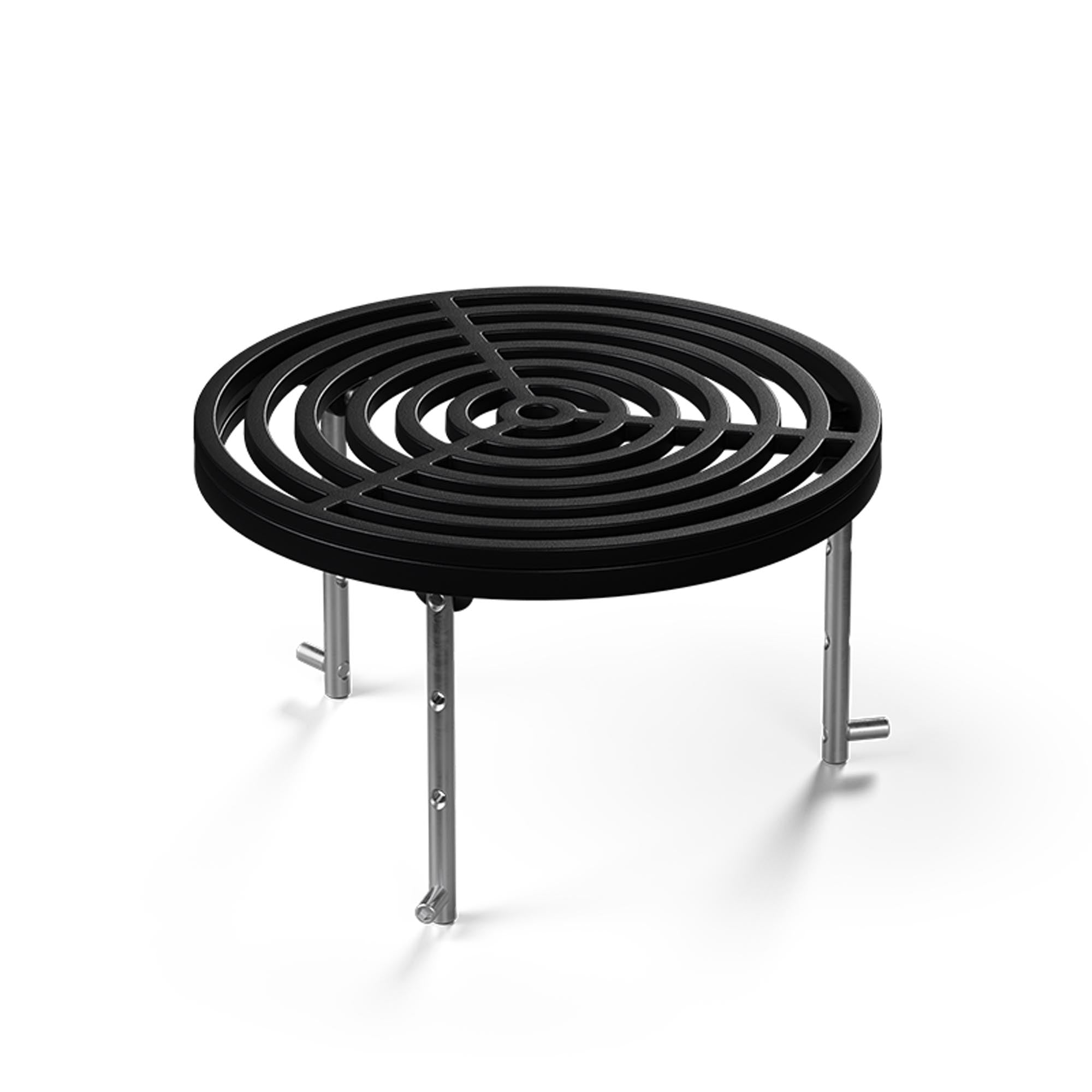 Entdecken Sie das BOWL 57 Sear Grate von Höfats für perfektes Anbraten von Fleisch, Fisch und Gemüse. Hochwertiger Stahl, vielseitig einsetzbar!