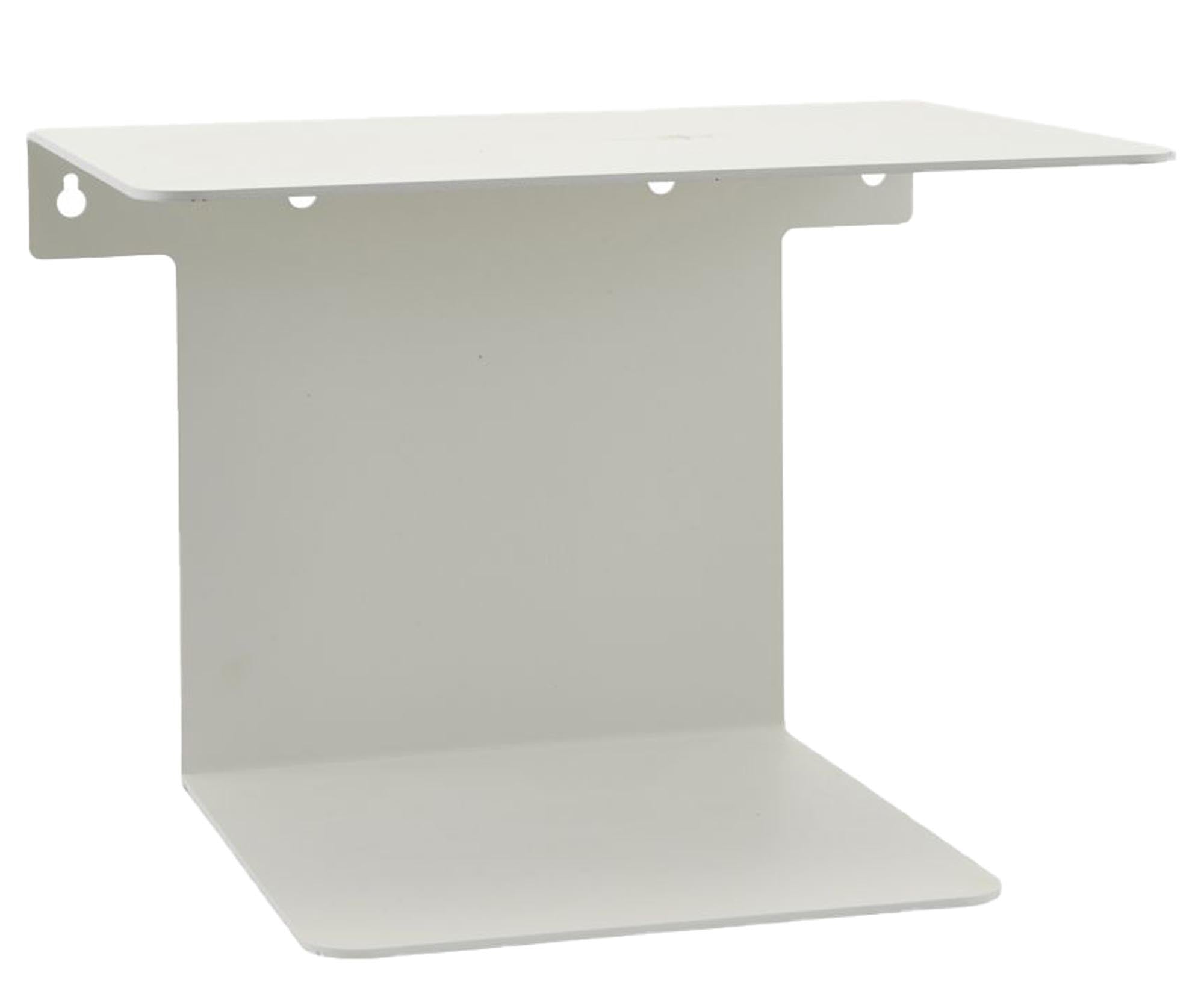 Entdecken Sie den stilvollen Pouf Camphor von House Doctor. Ideal für jedes Wohnzimmer, bietet er Komfort und modernes Design. Perfekt als Sitzgelegenheit oder Fußablage.