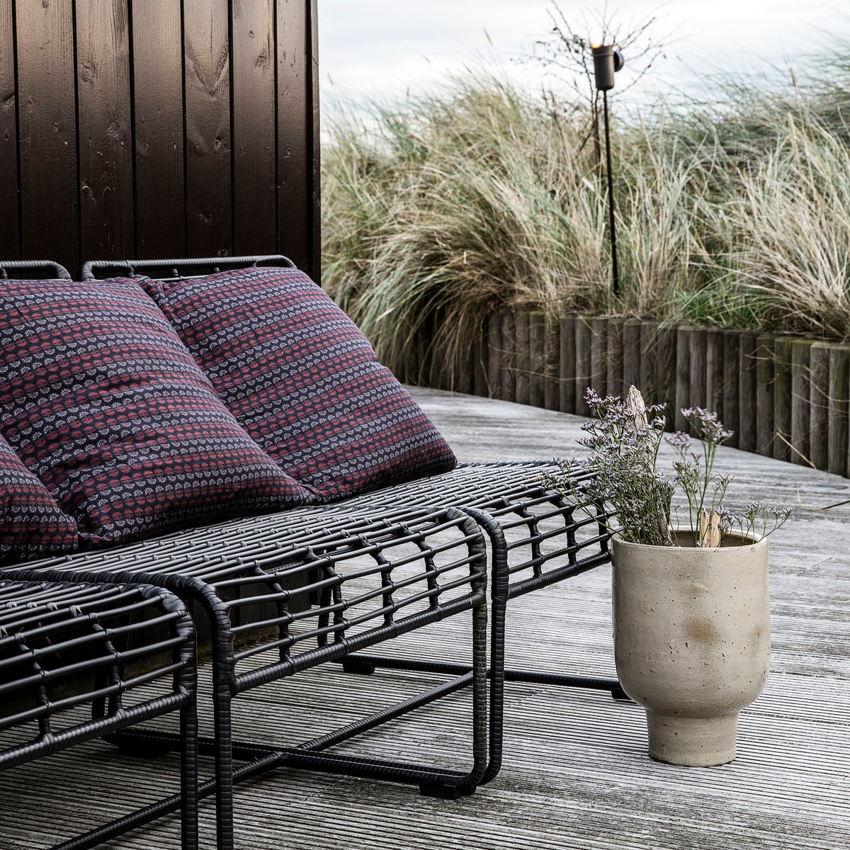 Blumenkasten, Artist in Beige präsentiert im Onlineshop von KAQTU Design AG. Blumentopf ist von House Doctor