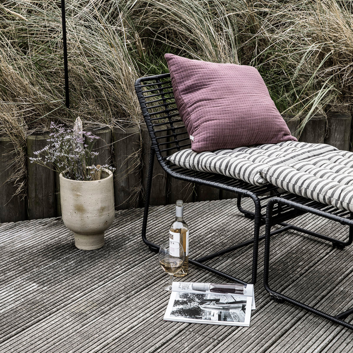 Blumenkasten, Artist in Beige präsentiert im Onlineshop von KAQTU Design AG. Blumentopf ist von House Doctor