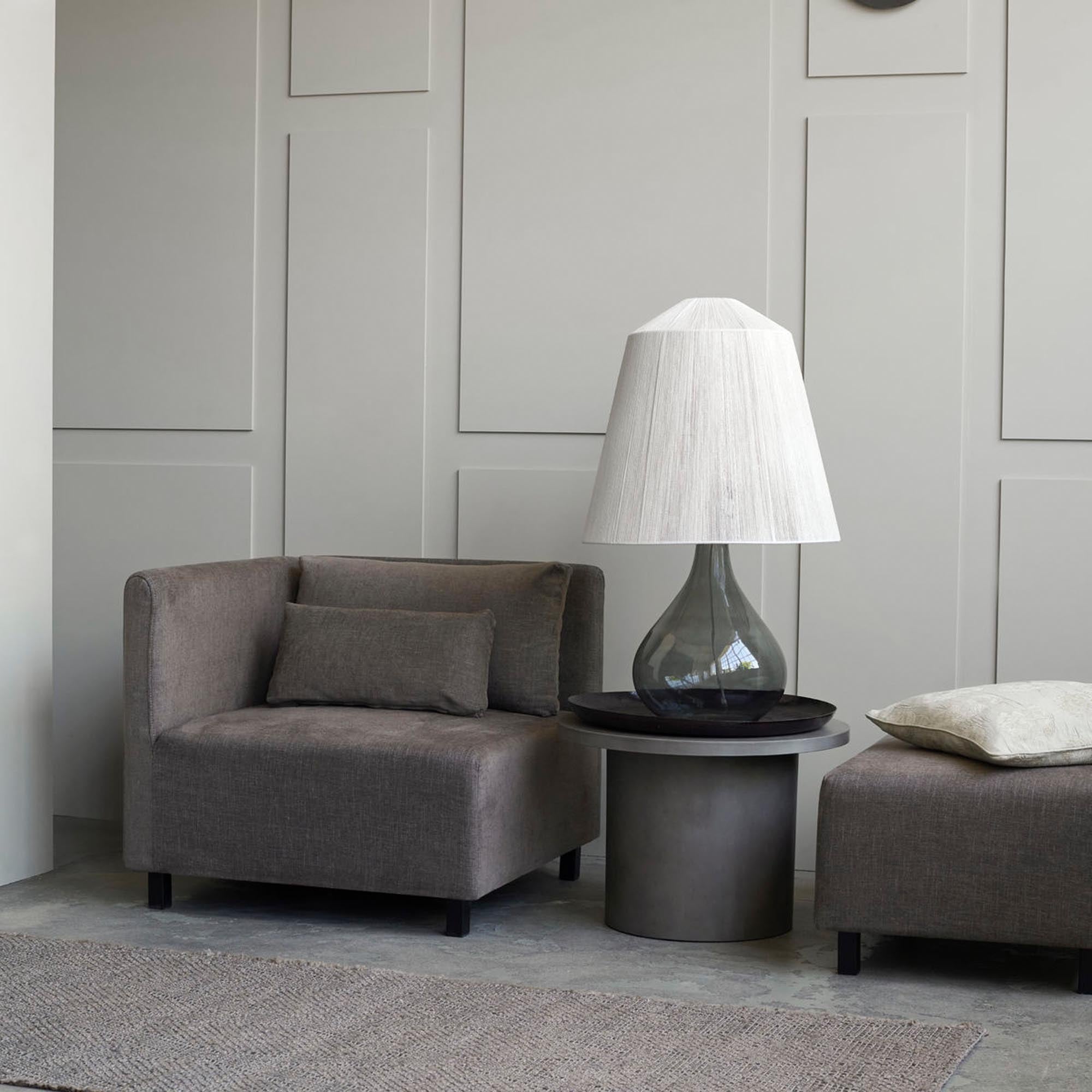 Ecksofa Hazel Night: Stilvolles Design für Ihr Wohnzimmer.