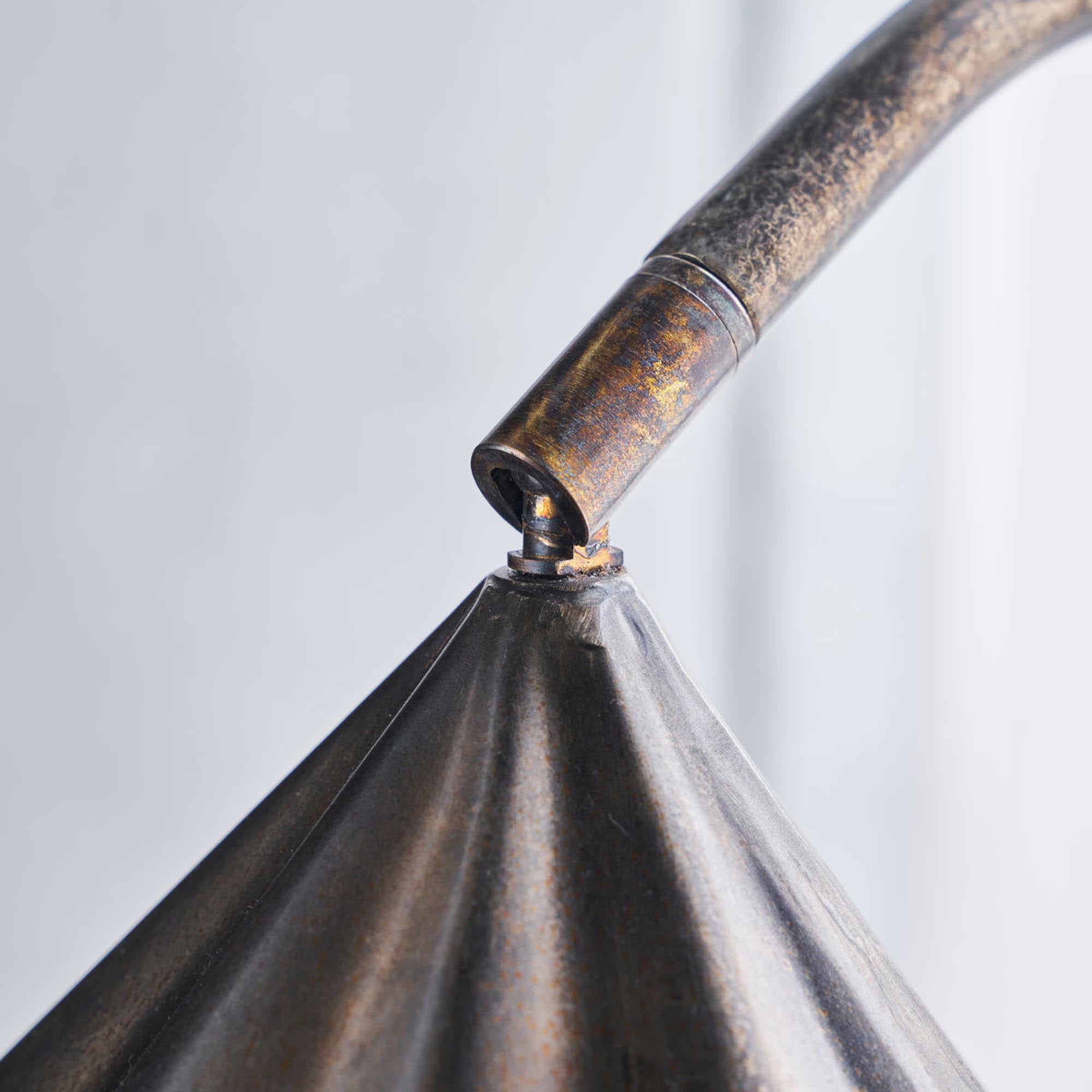 Vintage Stehlampe HDFlola in Braun von House Doctor, stilvoll antik.