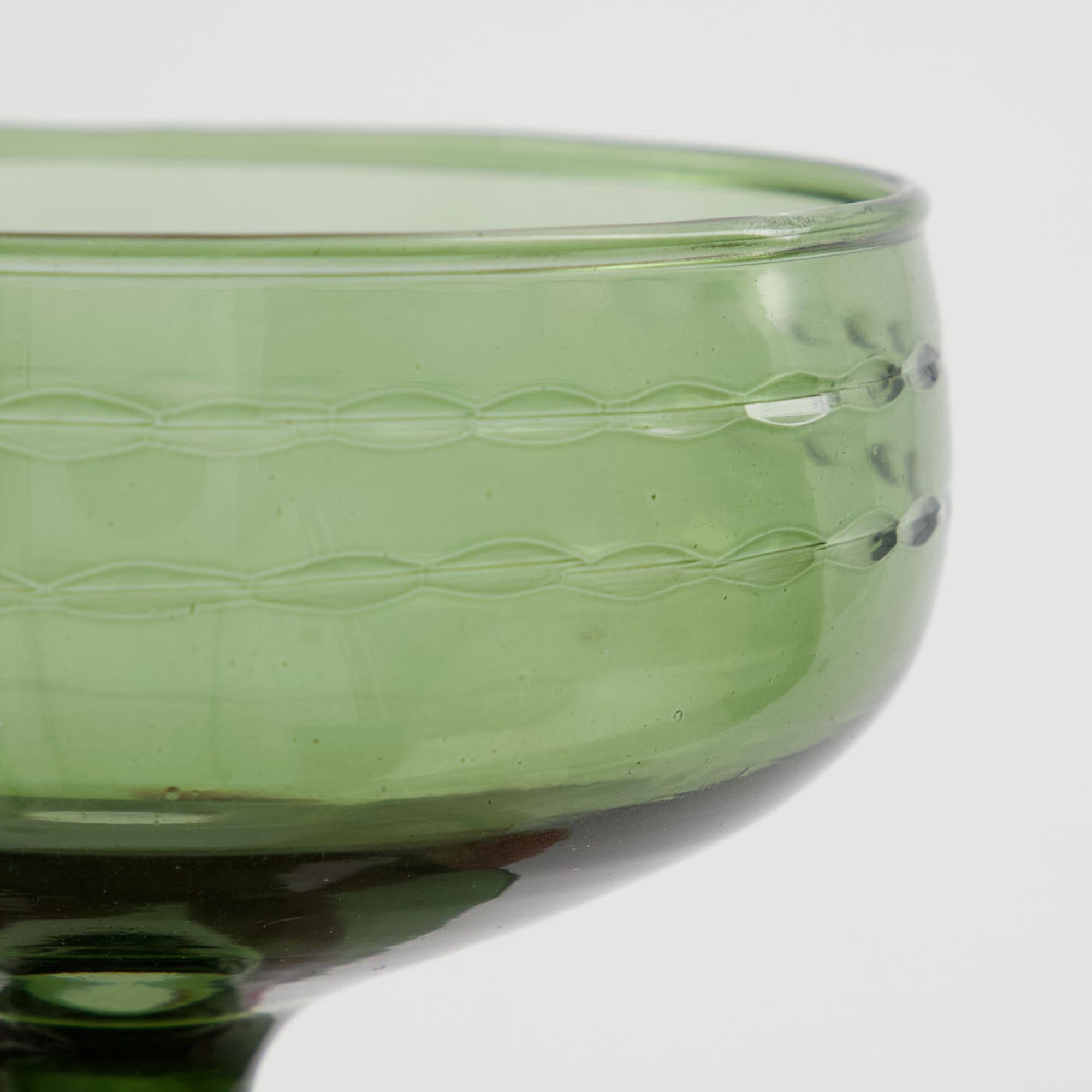 Elegante grüne Dessertschale HDVintage von House Doctor für Ihr Zuhause.