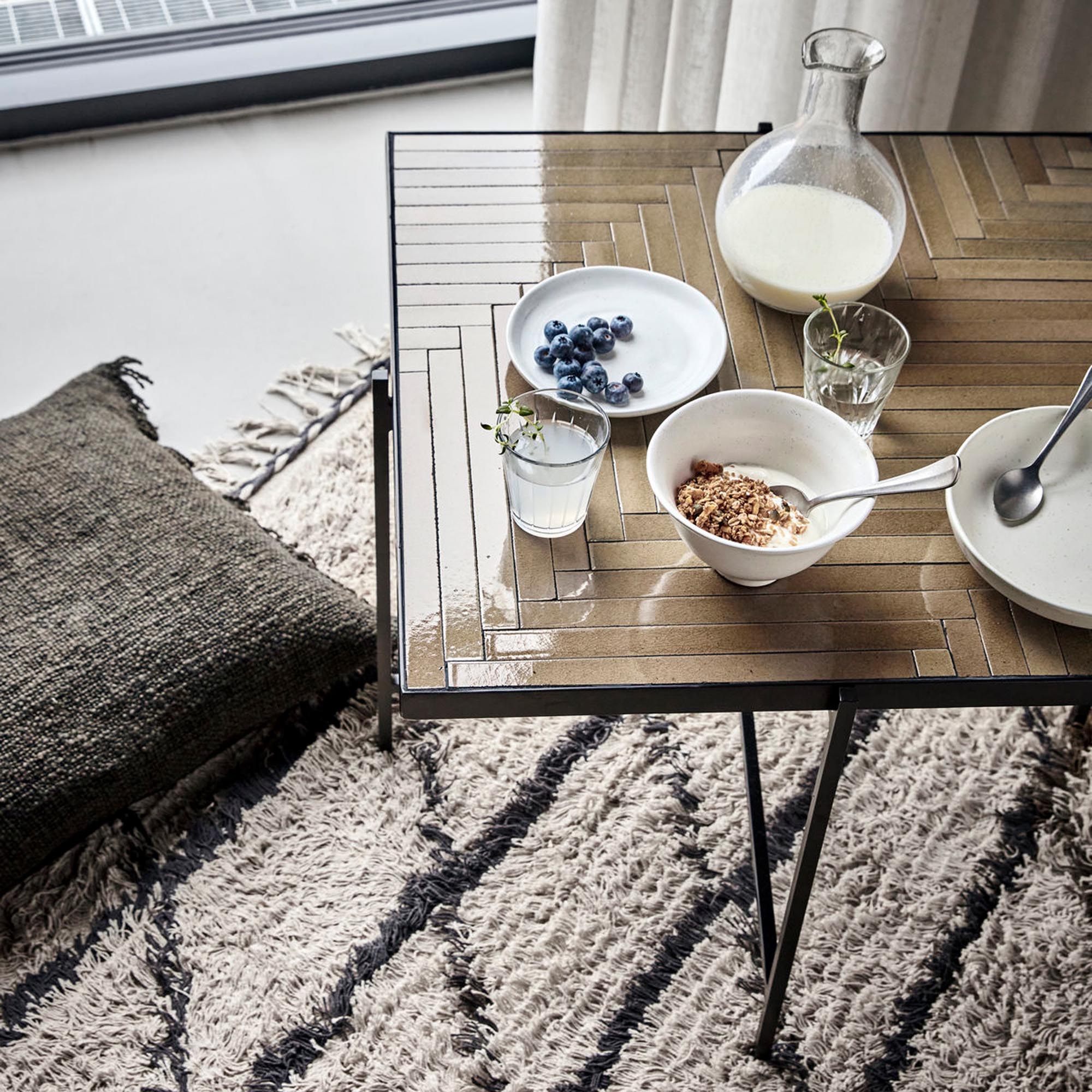 Eleganter HDGrade Couchtisch in Beige von House Doctor, zeitlos schön.