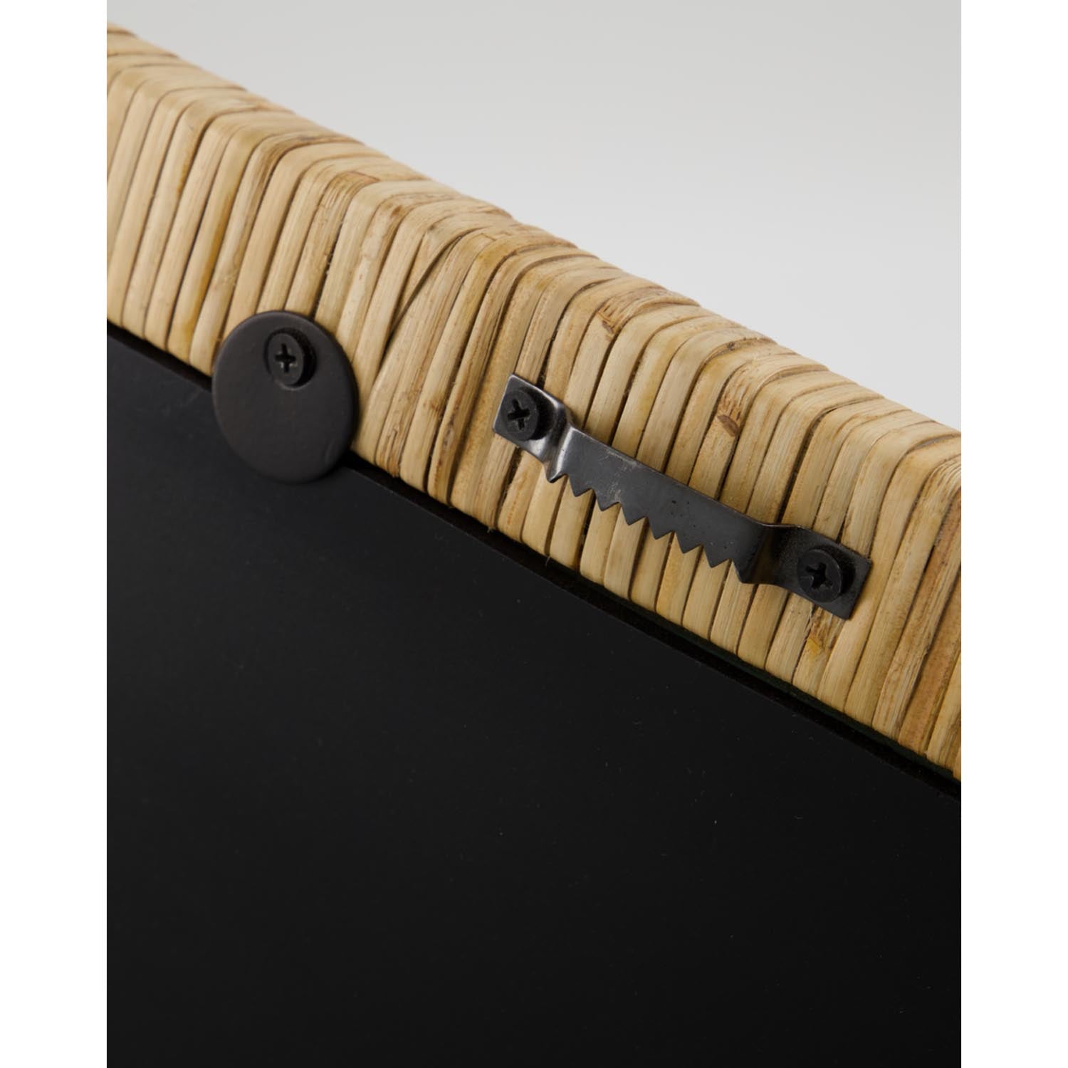Eleganter Standspiegel HDMiro von House Doctor in natürlichem Design, ideal für stilvolle Wohnräume und moderne Einrichtung.