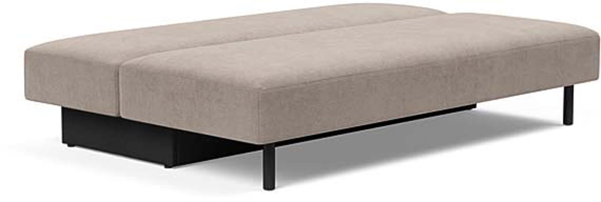 Entdecken Sie das Merga Bettsofa 140 von Innovation Living: stilvolles Design trifft auf praktische Flexibilität für Ihr Zuhause.