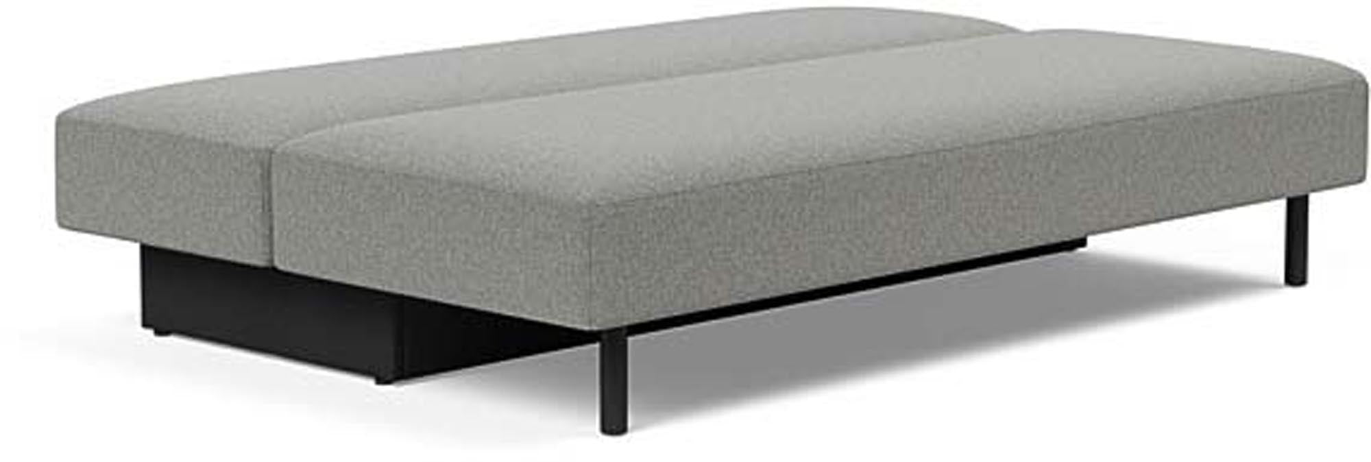 Das Merga Bettsofa 140 von Innovation Living vereint modernes Design mit vielseitiger Funktionalität – ideal für jedes Wohnambiente.